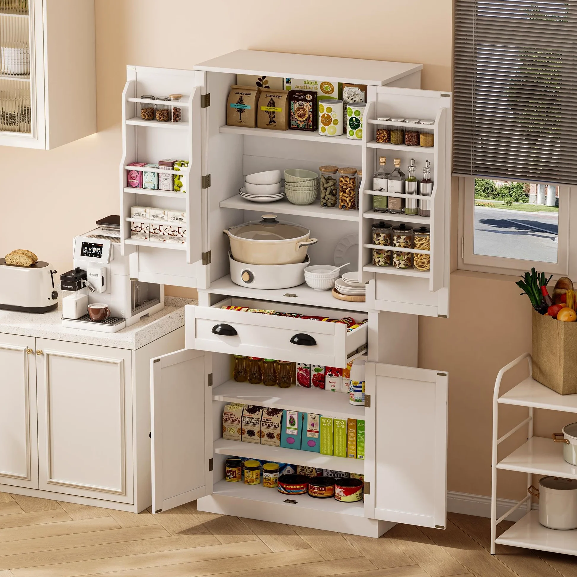 SACOOL Armadietto a 4 ante e 1 cassetto, 2 ante con ripiani, 6 scomparti e 4 ripiani regolabili, adatto per cucina, sala da pranzo e soggiorno, bianco