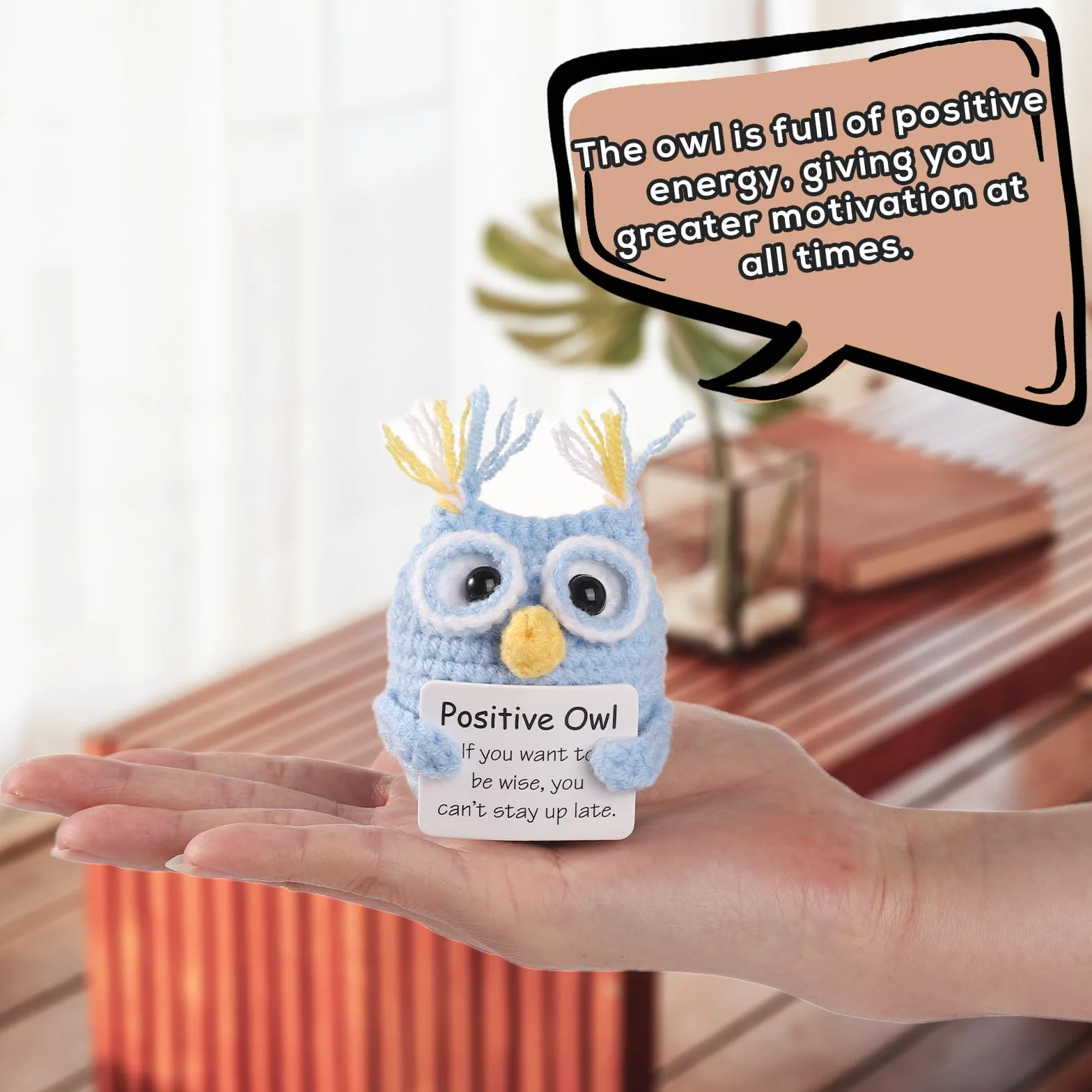 lasuroa Divertente Gufo Positivo All'Uncinetto, 7cm Simpatici Mini Bambola Lavorata a Maglia con Carta di Affermazione Ispiratrice Regalo di Incoraggiamento per Compleanno Bambini Feste Decorazioni
