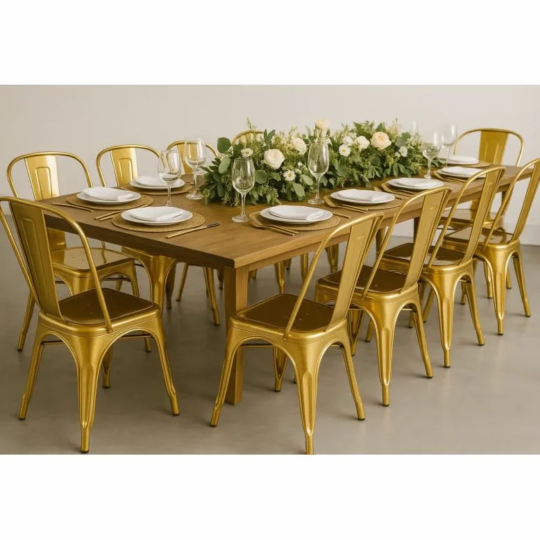 Kosmi Set di 4 sedie stile industriale in metallo color oro, finitura lucida
