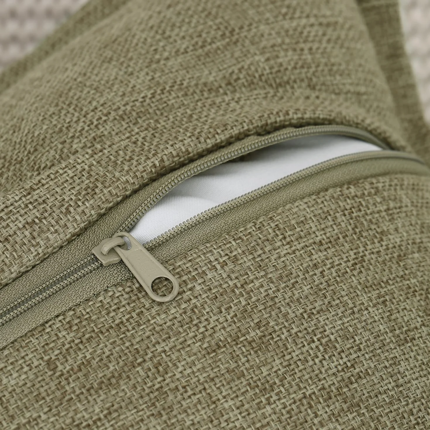 Madizz 2 Pezzi Poliestere Lino Copricuscini con bordo largo Morbido Decorativo Fodere per Cuscino Lusso Stile per Divano Camera da Letto 45x45 cm Verde muschio