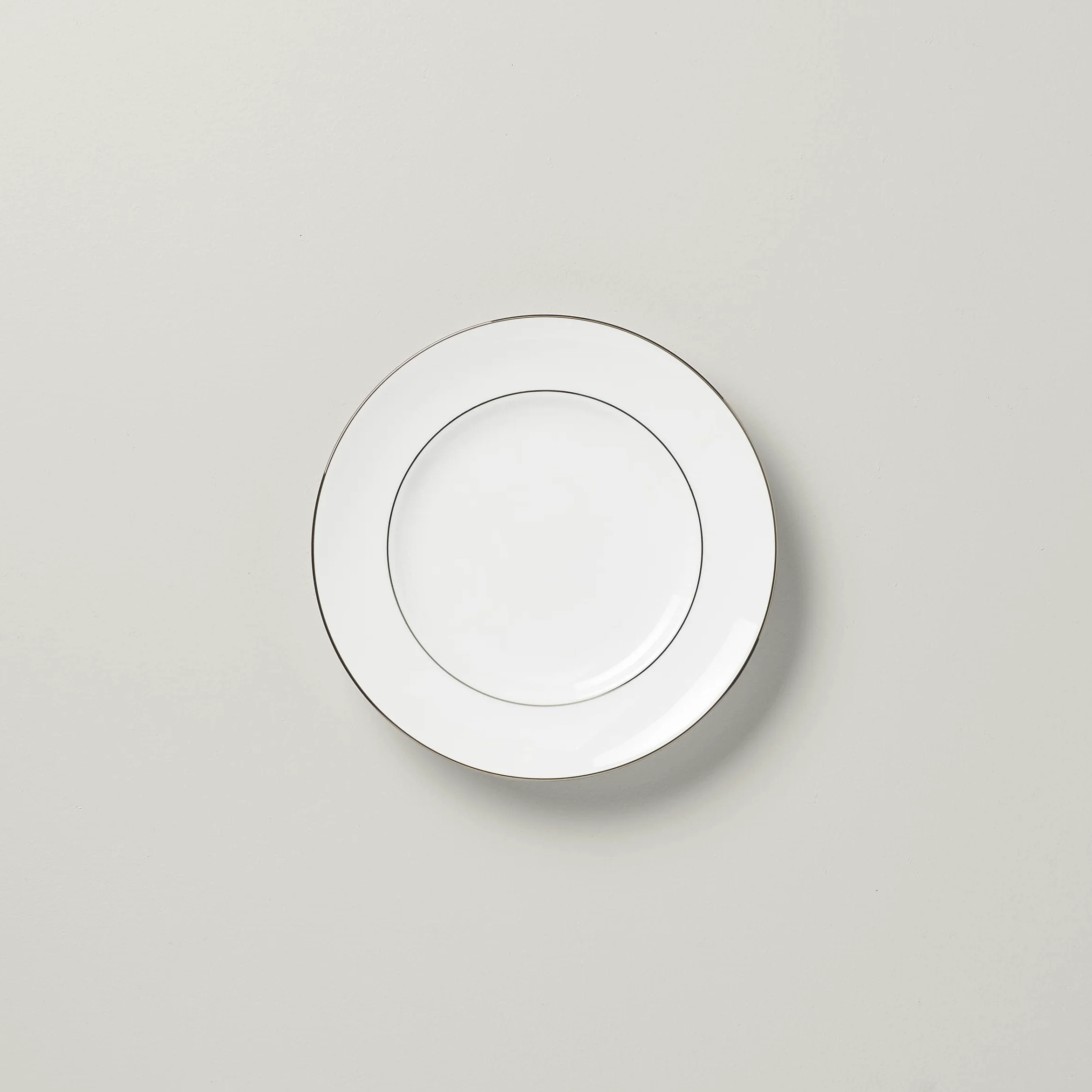 Lenox Continental Dining Platinum-Banded 5-Piece Place Setting, White, Accent Plate
