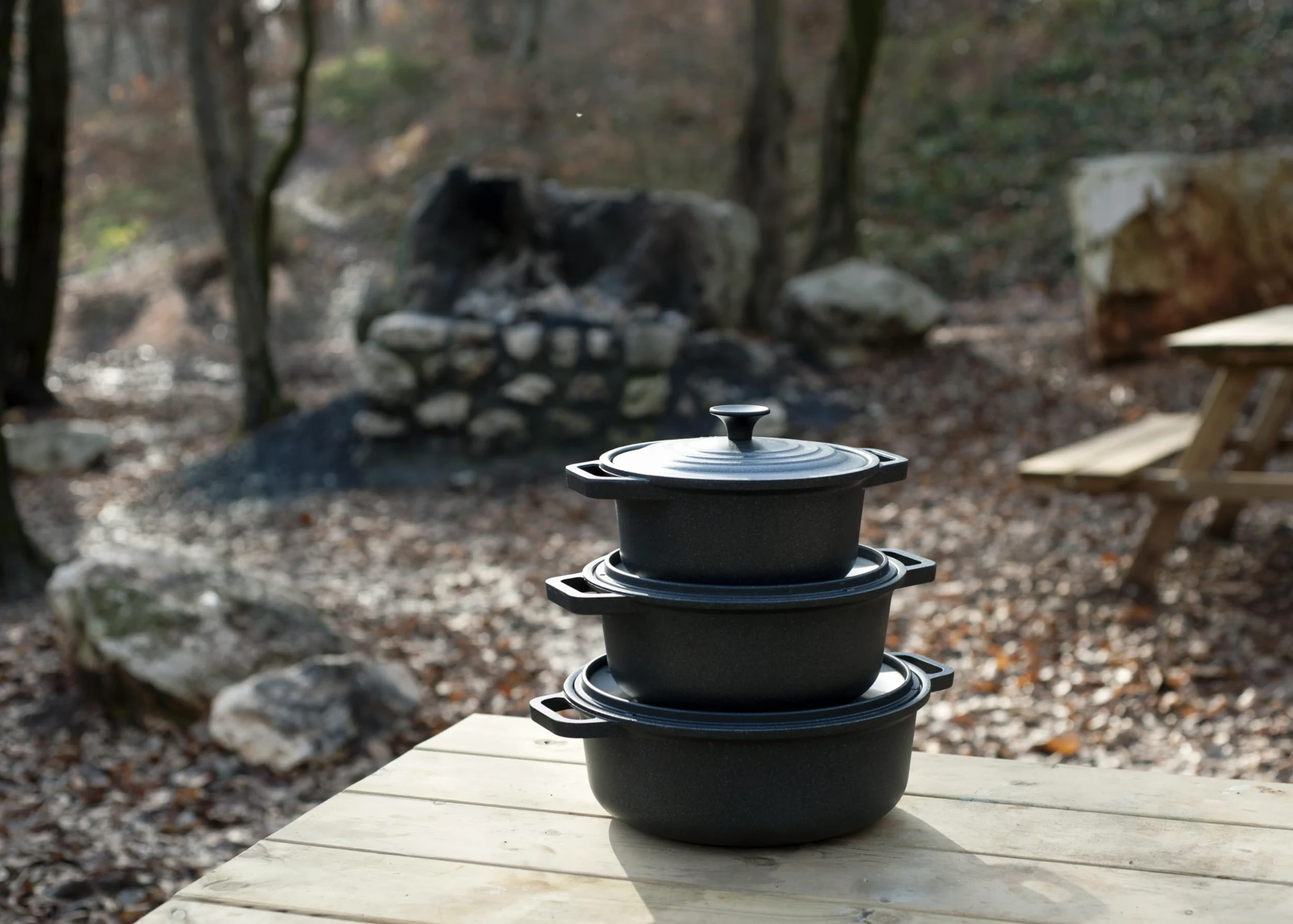 RISOLI' | LE PIGNATTE, Casseruola Antiaderente per Induzione e Gas Ø28cm, Slow Cooking, Coperchio e Manici in Fusione, Alluminio Fuso Riciclato, Made in Italy