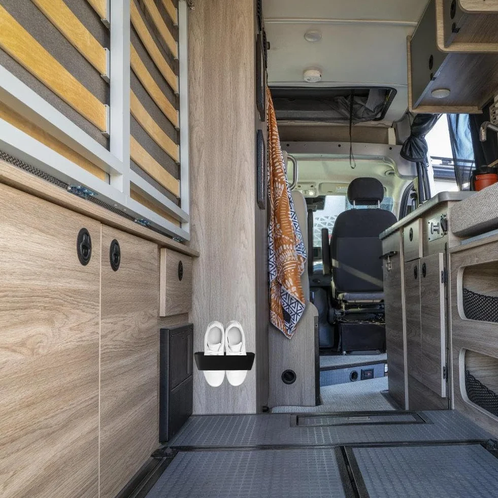 DASIAUTOEM Portascarpe da parete per camper, autoadesivi o per forare, organizer per scarpe da campeggio e camper, appendini per scarpe, mensola da parete in plastica, nero, set da 4 pezzi