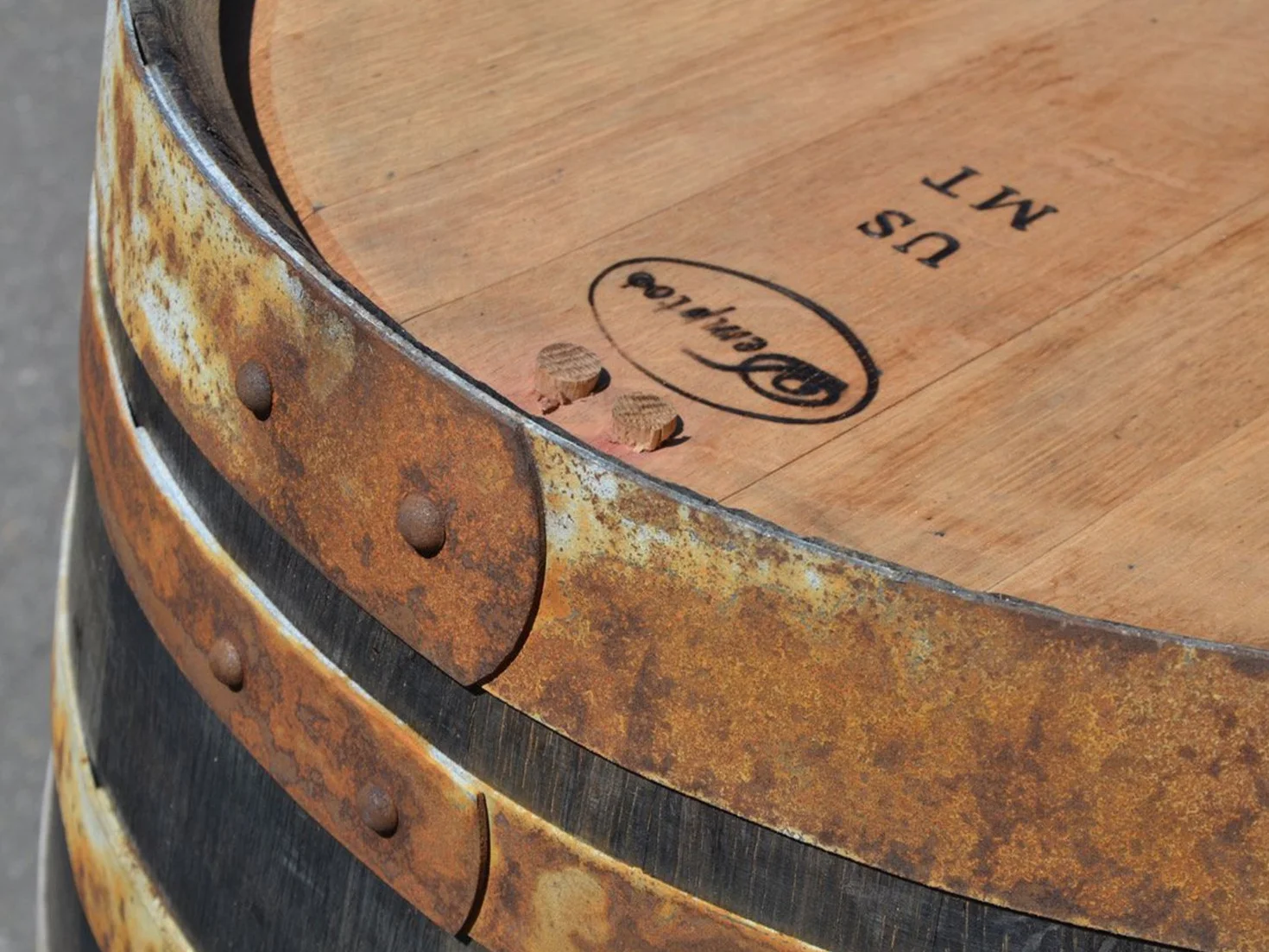 Temesso Botte da Vino Rustica in Rovere, barile, da Usare Come Tavolo, Decorazione - Altezza 95cm, Contenuto 225 litro (con Fissaggio degli Anelli)