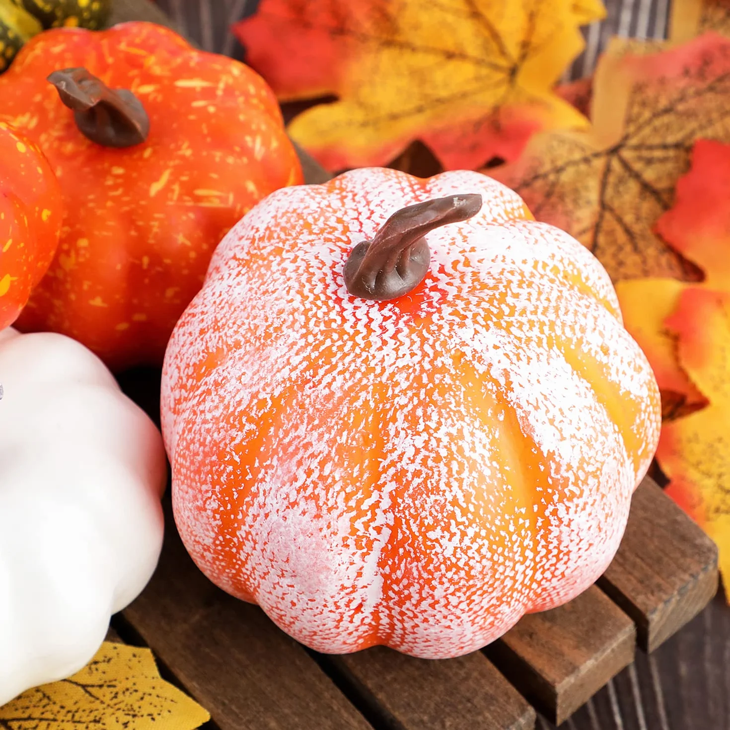 Benjia 102 Pezzi Set Decorazioni Zucche Autunno Artificiali Foglie Acero Pigne Ghiande Halloween Ringraziamento