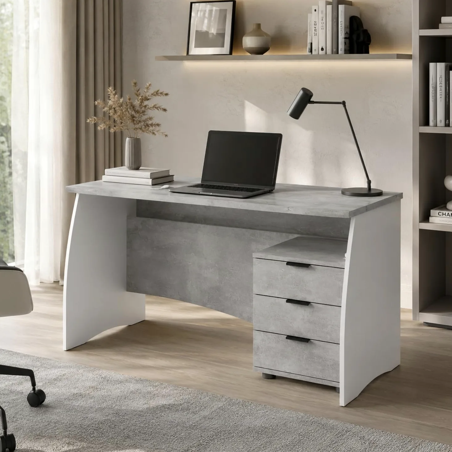 Arreditaly Scrivania con 3 Cassetti Bliss Scrittoio da Studio o Ufficio Mobile Desk da Soggiorno Sala da Pranzo 136 x 74 x 67 cm Colore Bianco E Grigio Cemento