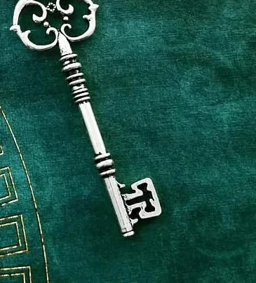 Collana Con Ciondolo Chiave 8cm Argento Cosplay Retrò ET169