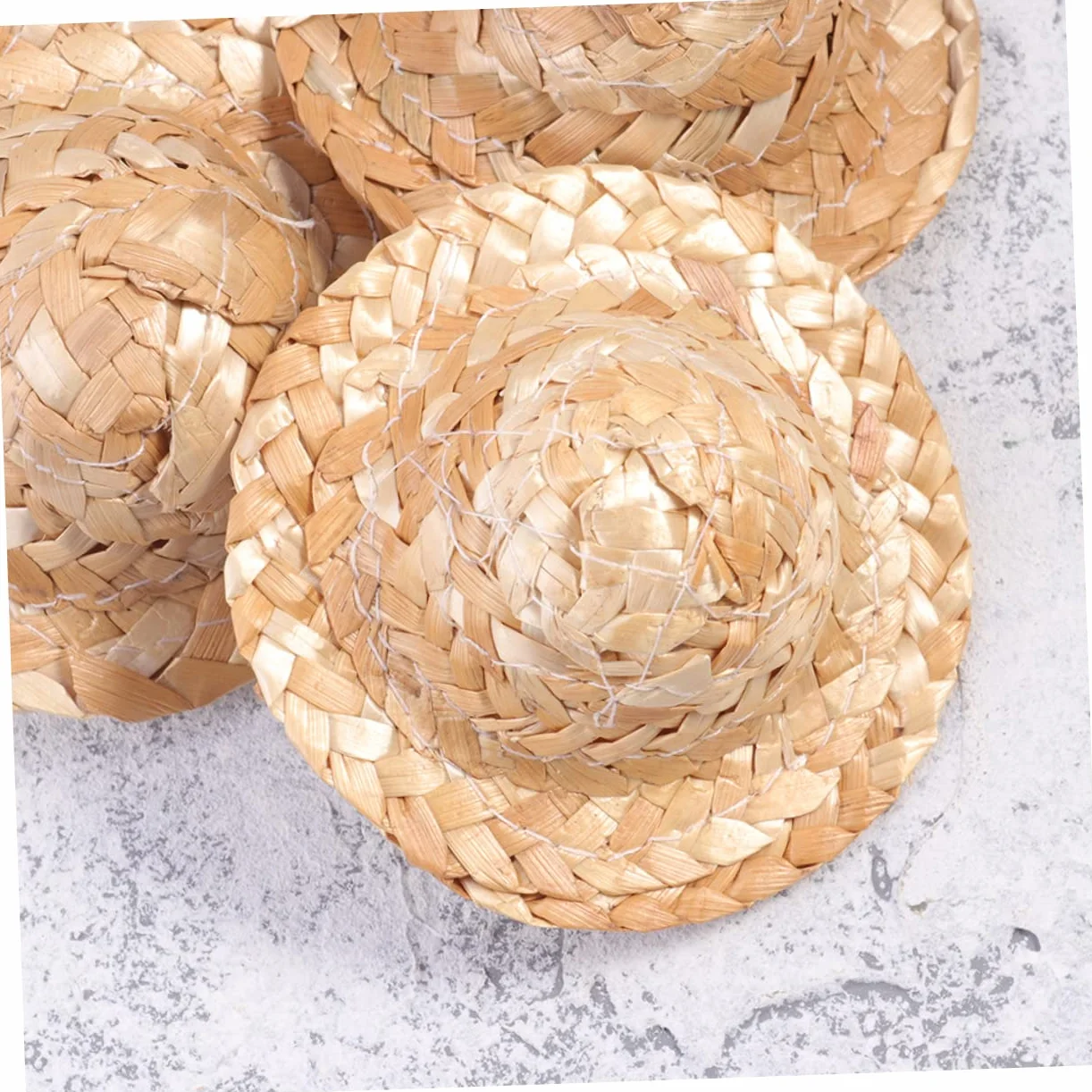 10pezzi Cappelli di Paglia Miniatura Cappelli Intrecciati per Bambole per Artigianato Accessori per Case delle Bambole Decorazioni per Fotoricampeggi