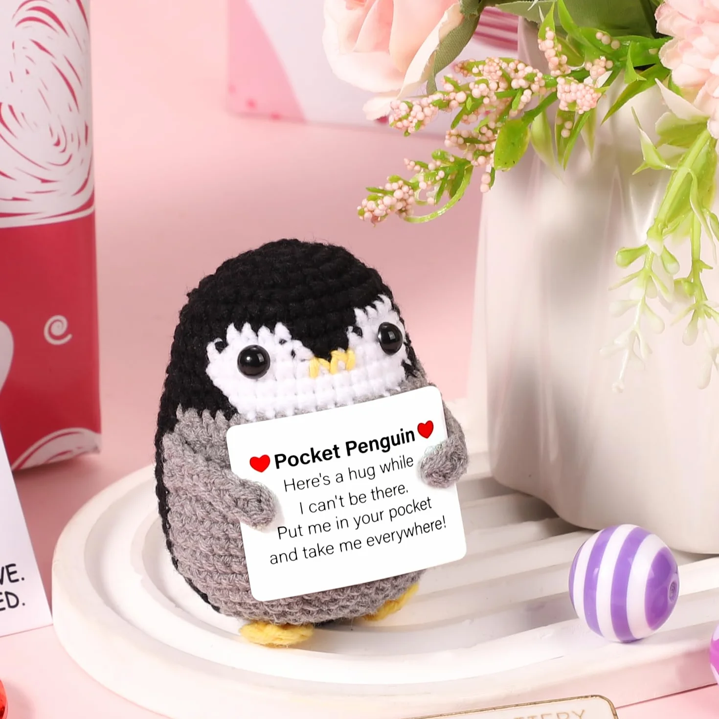 BOXOB Divertente pinguino tascabile, 6,6 cm, lavorato a maglia, con biglietto, grazioso pinguino in lana all'uncinetto, regalo creativo per incoraggiare la casa, per amici e familiari, incoraggiamento