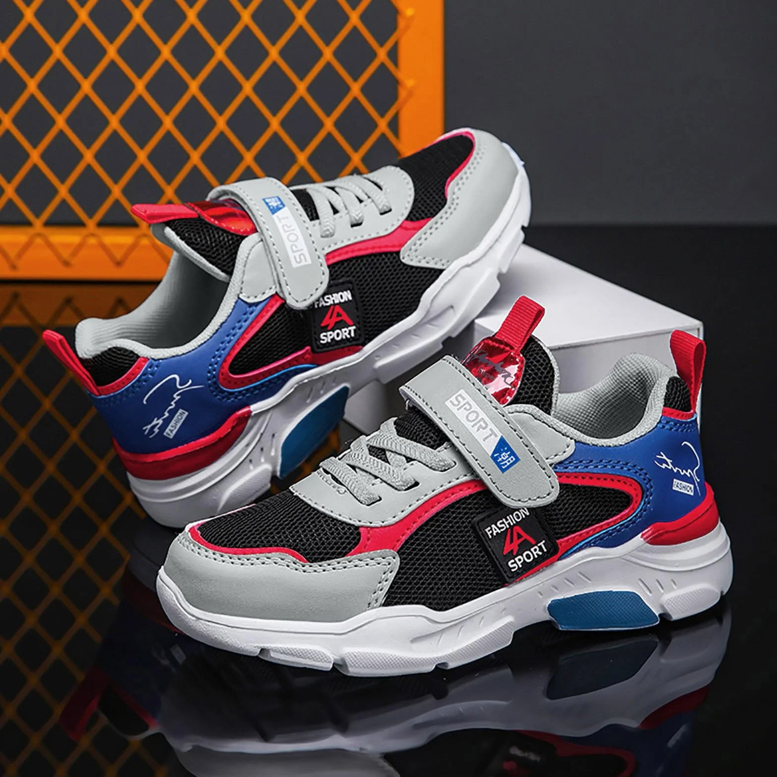 Sneakers per bambini ragazzi ragazze scarpe da corsa leggere per tennis atletico walking sport scarpe comode per bambini piccoli e grandi