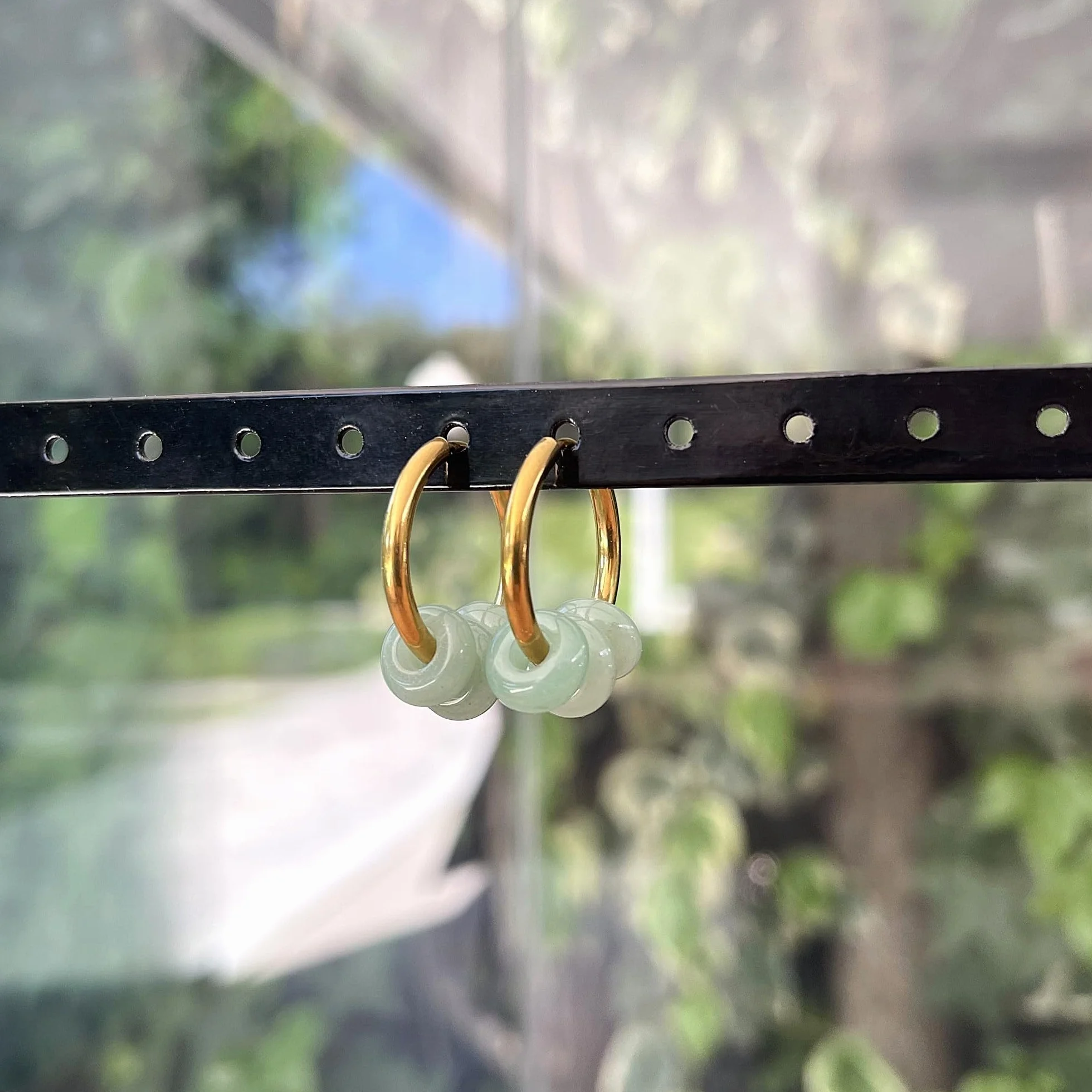 Orecchini Donna a Cerchio Placcati in Oro 24 Carati con Pietra Naturale Donut - Gemma Semipreziosa Amuleto Protezione - ASTER ALHELÍ
