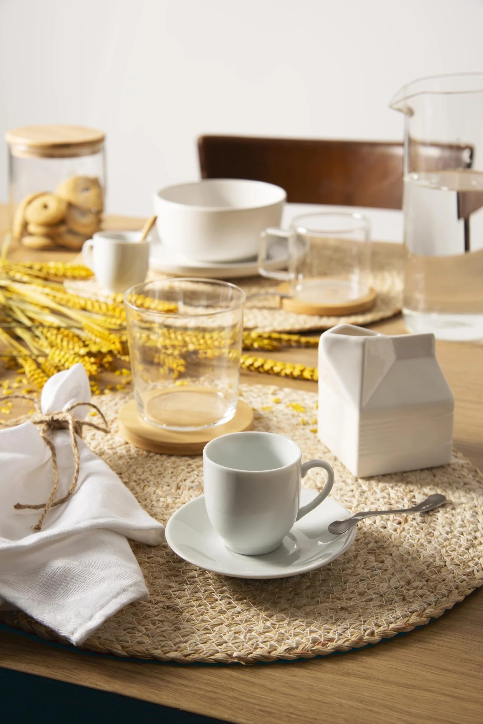 Excelsa Simple White Set 6 Tazzine Caffè con Piattino, Bianco, Porcellana, Capacità 100 Ml.