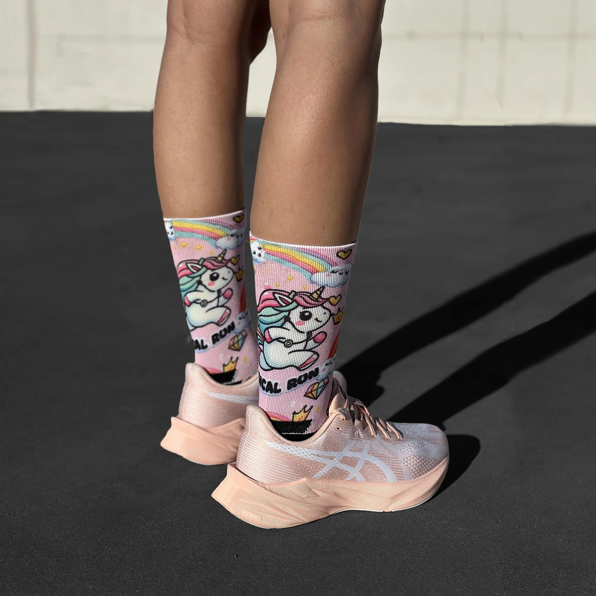 Jungle Socks Elite Series - Calze ad Alte Prestazioni per Running, Traspiranti, Compressive e Rinforzate.