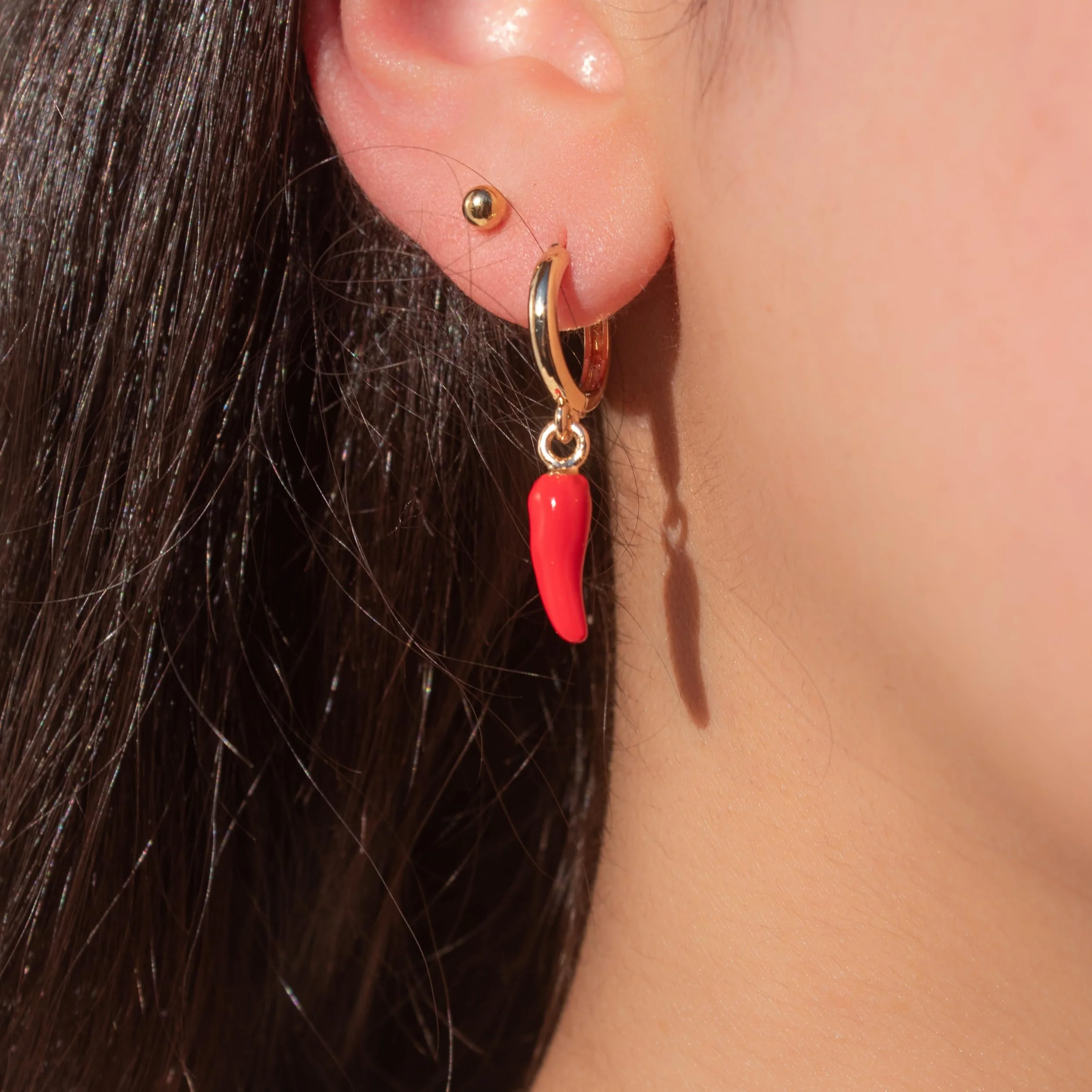 Orecchini Peperoncino Cerchi Dorati Donna Placcati Oro 14k Smaltato Lucente Regalo Rosso