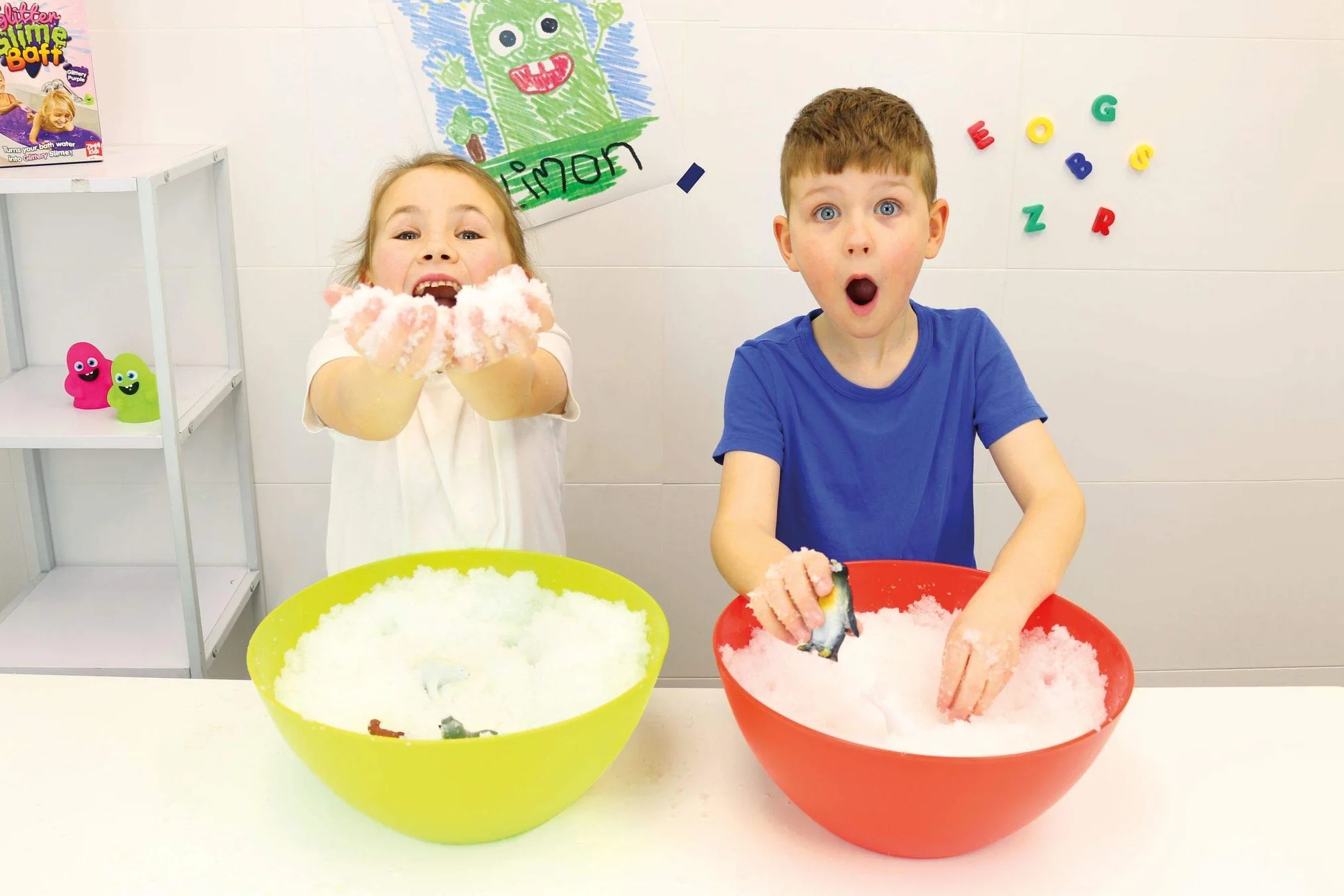 ZIMPLI Snoball Play 2 Use Giocattolo Neve Artificiale per Bambini 4-9 Anni