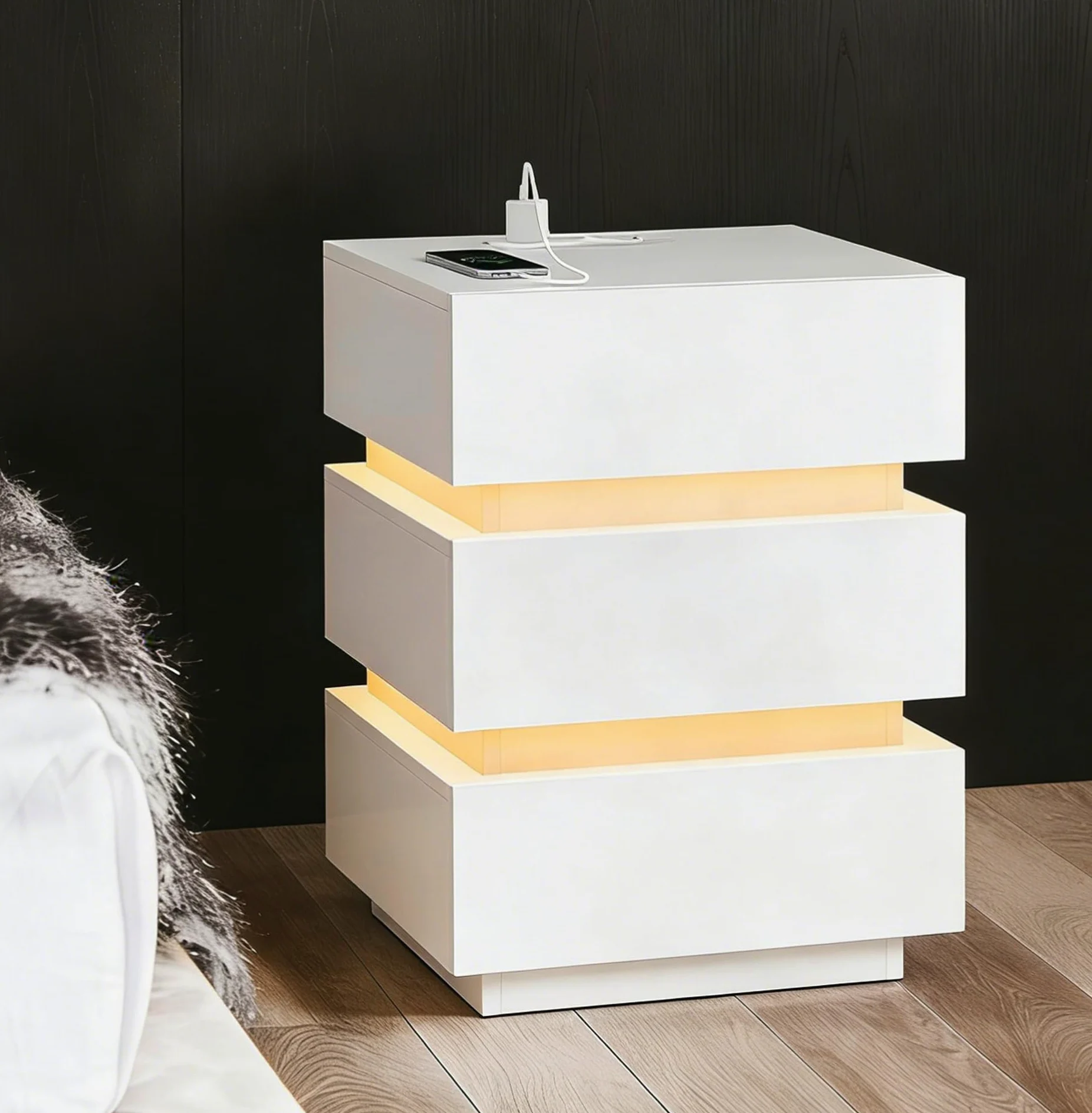 Moderno Comodino Lucido Comodini con striscia luminosa a led Bianco Comò Comodino con presa Tavolino con 3 cassetti per camera da letto, soggiorno