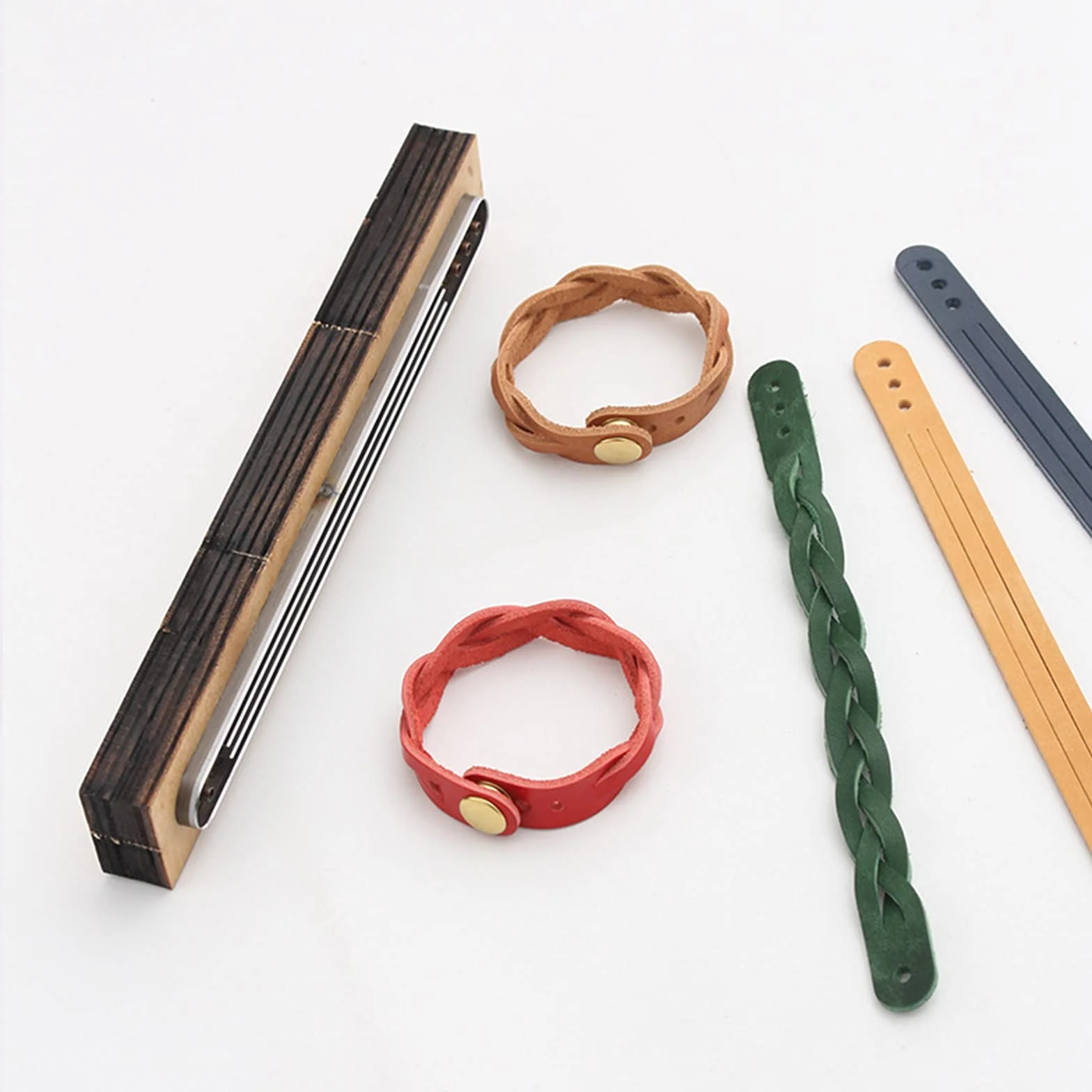 Fustellato per Bracciale in Pelle per Fustelle in Metallo