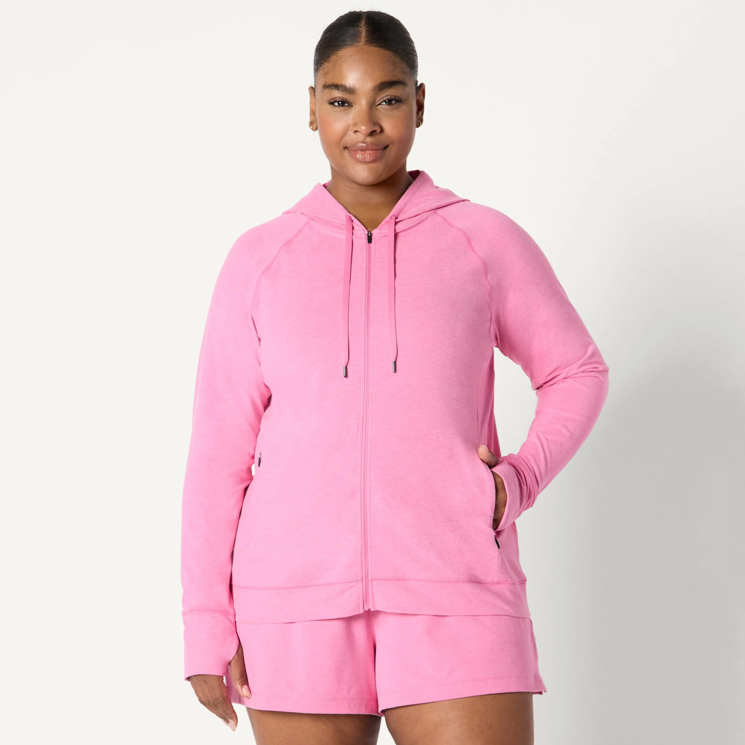 Amazon Essentials Giacca Sportiva Morbida e Leggera con Cappuccio e Zip Lunga, in Tessuto Tecnico, da Allenamento Donna
