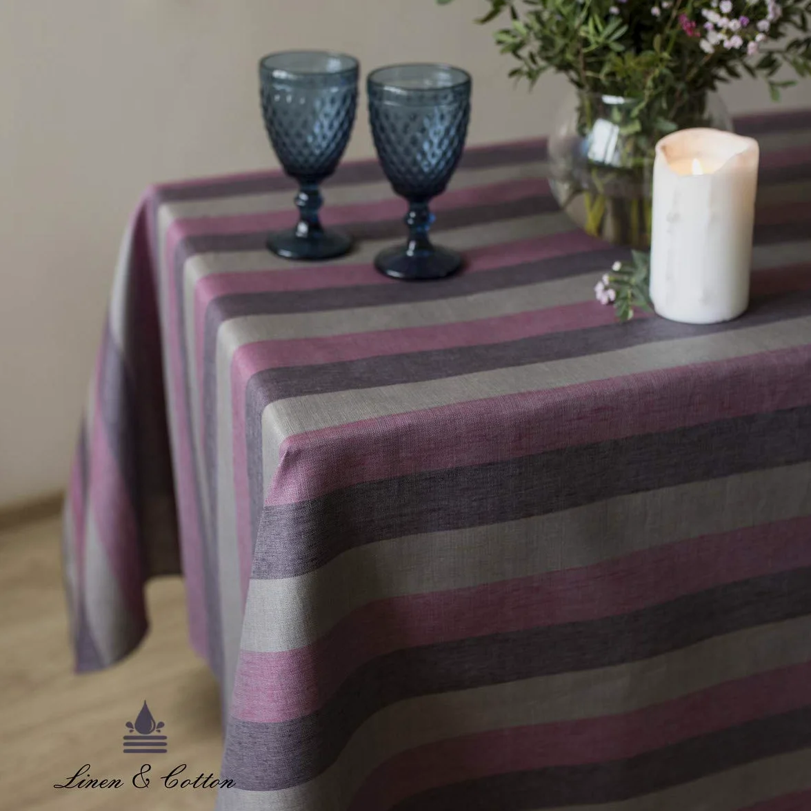 LINEN & COTTON Tovaglia da Tavola Antimacchia Impermeabile in Tela Cerata Silva - 100% Lino, Viola Rosa Grigio (147 x 250 cm) Antiscivolo Tovaglia Rettangolare A Strisce da Esterno Interno Giardino
