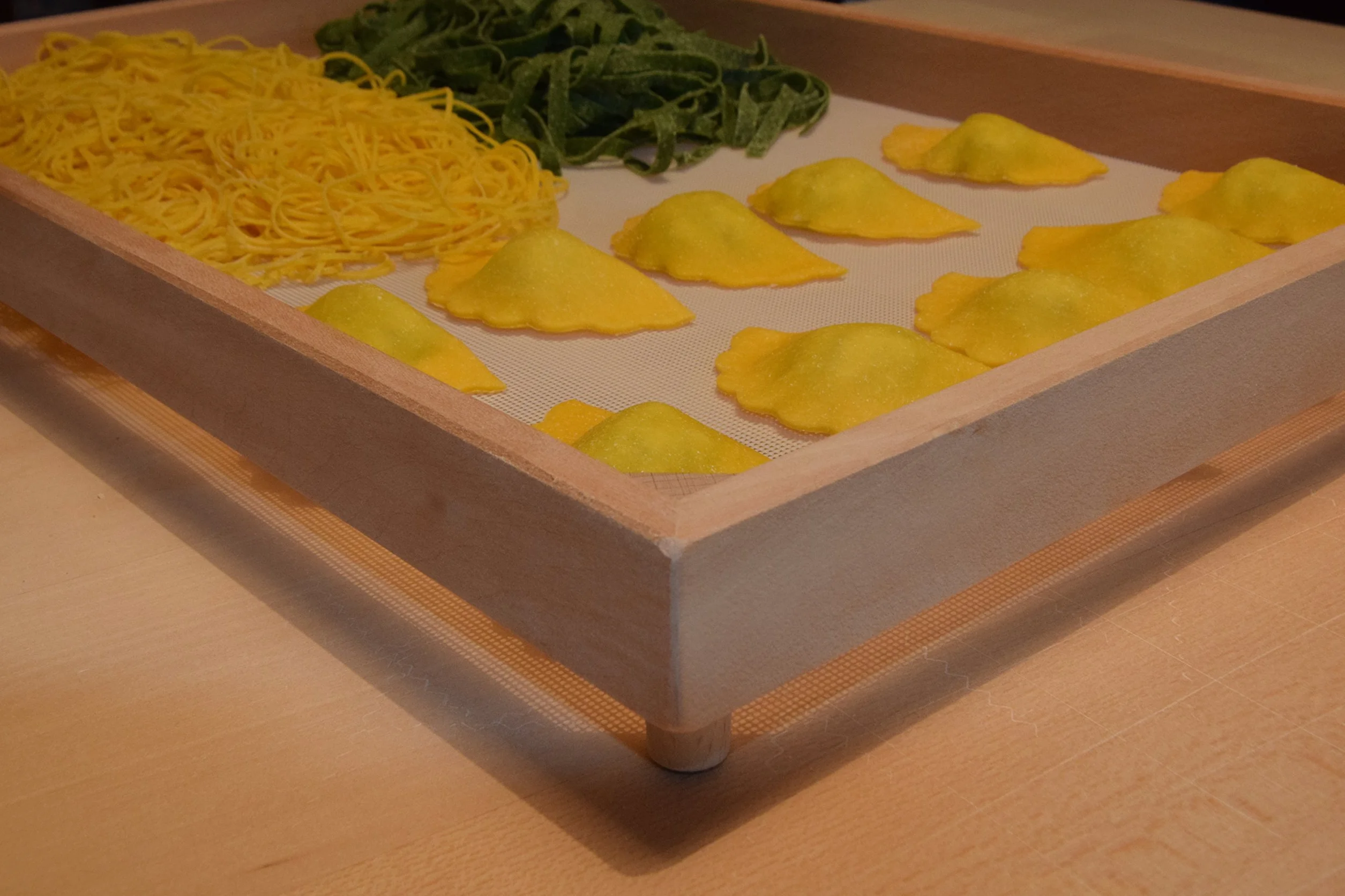 Art.368 Vassoio Asciuga Pasta, Legno, Beige