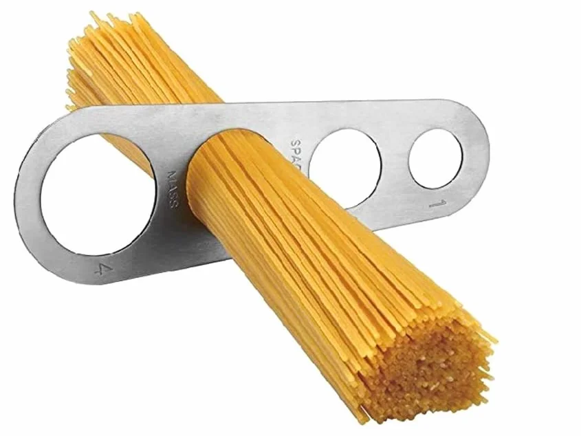 Dosatore Misurino Dosaspaghetti Misura Spaghetti Dosatore per pasta lunga in Acciaio Inox utensile da Cucina con 4 fori di Misurazione.