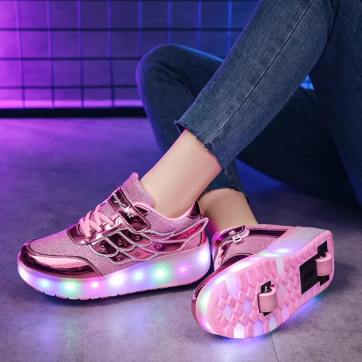 Skateboard Sneakers LED USB Ricarica Luci Brillantini Rotelle Retrattile Outdoor Multisport Luminose Running Calzature Bambini Ragazze Ragazzi