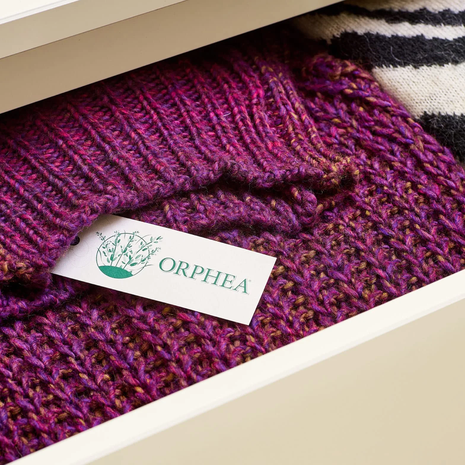 Orphea Salvalana Foglietti per Cassetti e Armadi Protegge Lana e Fibre Naturali Profumo di Fiori 144 Foglietti