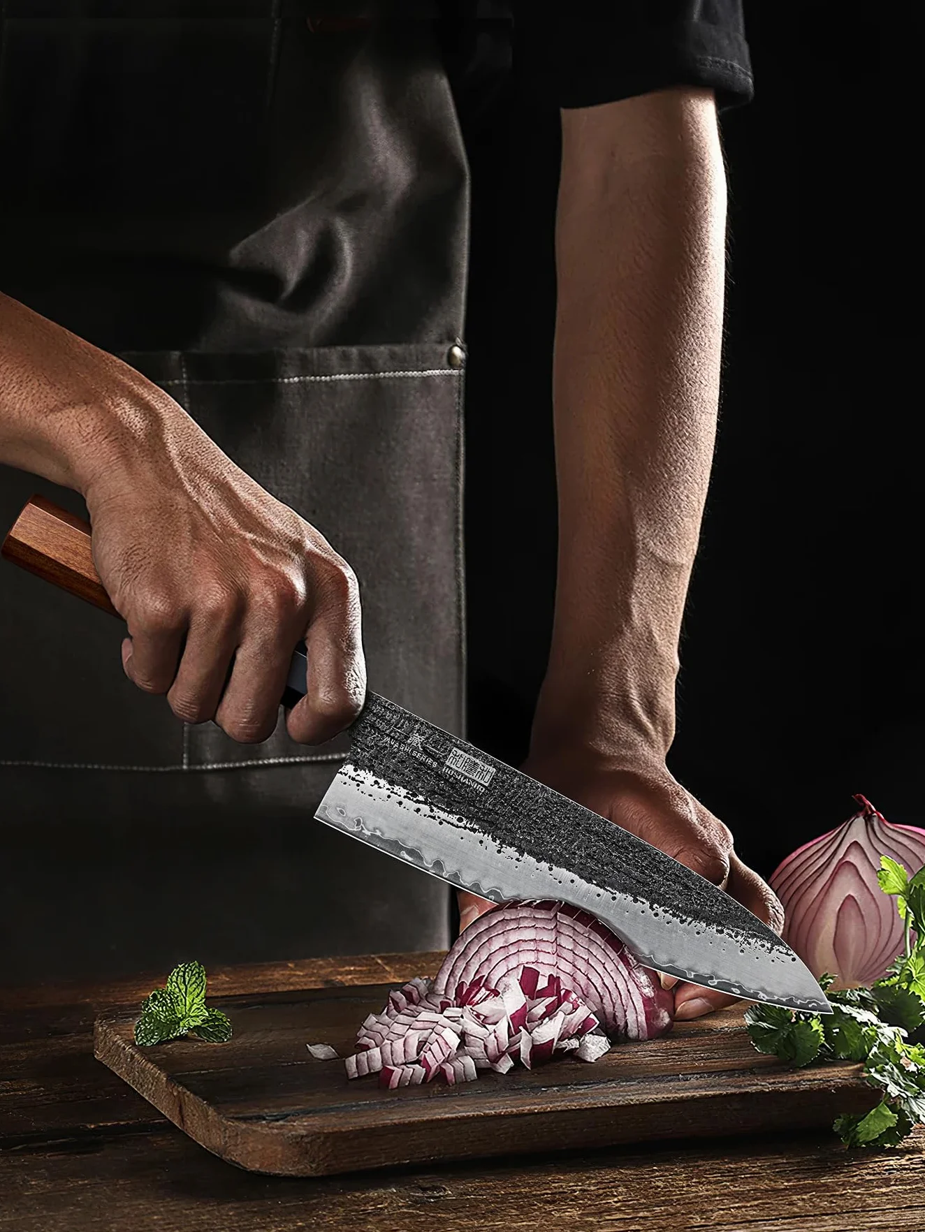 HOSHANHO Coltello da Chef da 20 cm, Coltello da Cucina in Acciaio ad Alto Tenore di Carbonio 10CR15MOV a 9 Strati, Coltello Chef Gyuto Professionale Giapponese con Manico Ottagonale in Palissandro