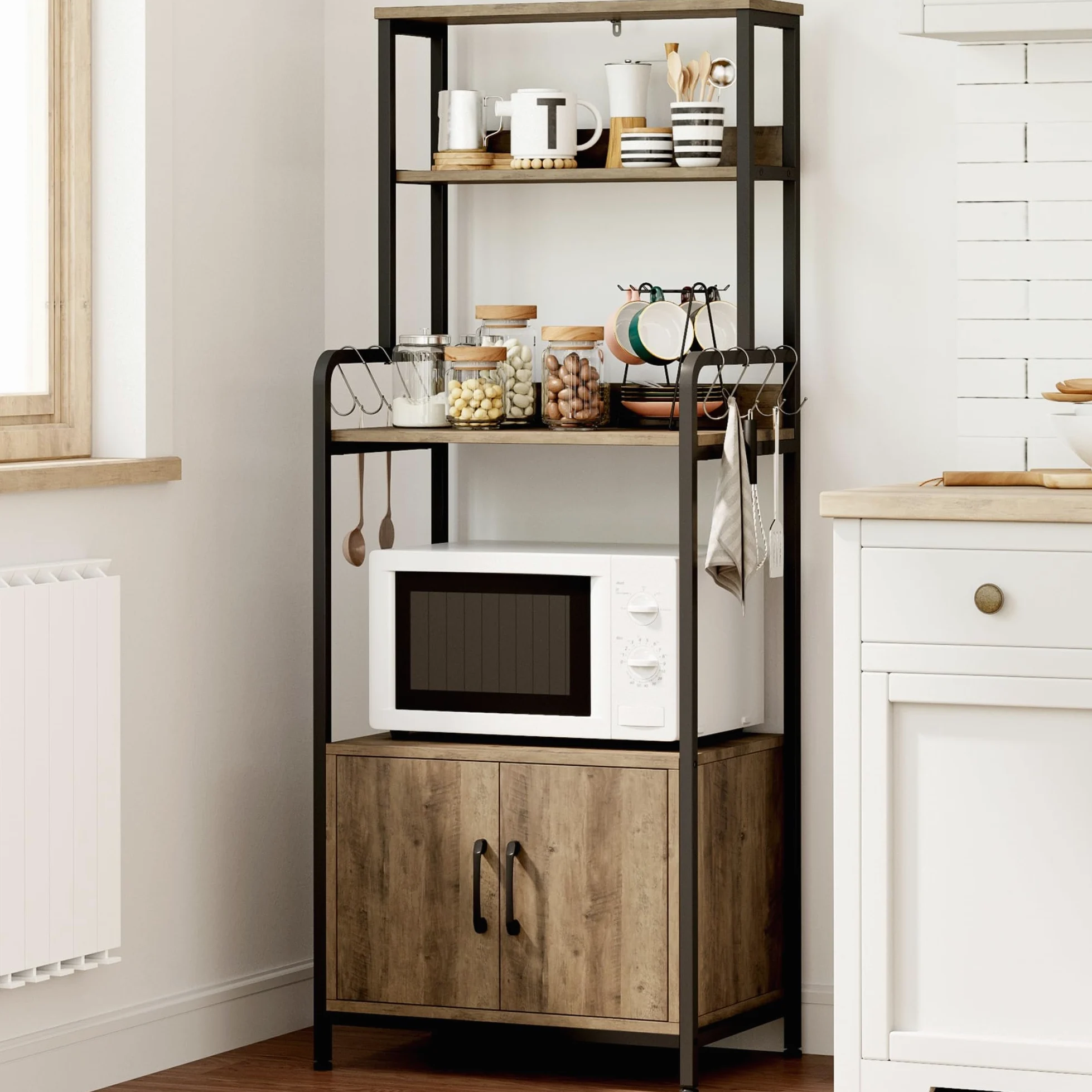 HOCSOK Scaffale da Cucina, Armadio da Cucina, Mobile per Microonde con 2 Ante, 4 Scaffale e 8 Ganci, Mobile Ausiliario per Stoviglie, Spezie, Legno, 60x40x149cm, Antico