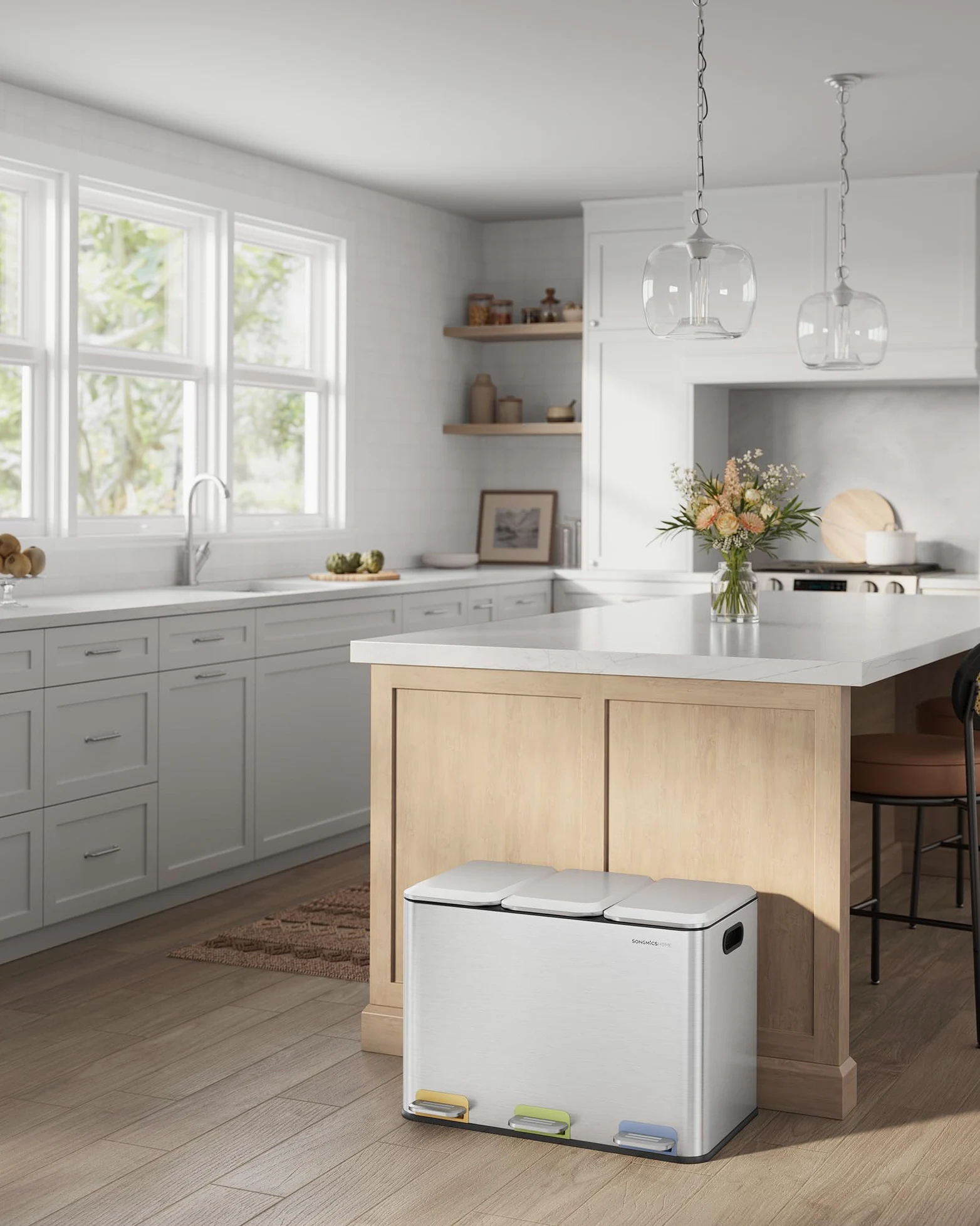 SONGMICS HOME Cestino da Cucina Tripla, Pattumiera per Raccolta Differenziata 3 x 15 L con Pedali Colorati, Raccolta Differenziata, Coperchio e Secchi Interni, Acciaio, Argento Metallizzato