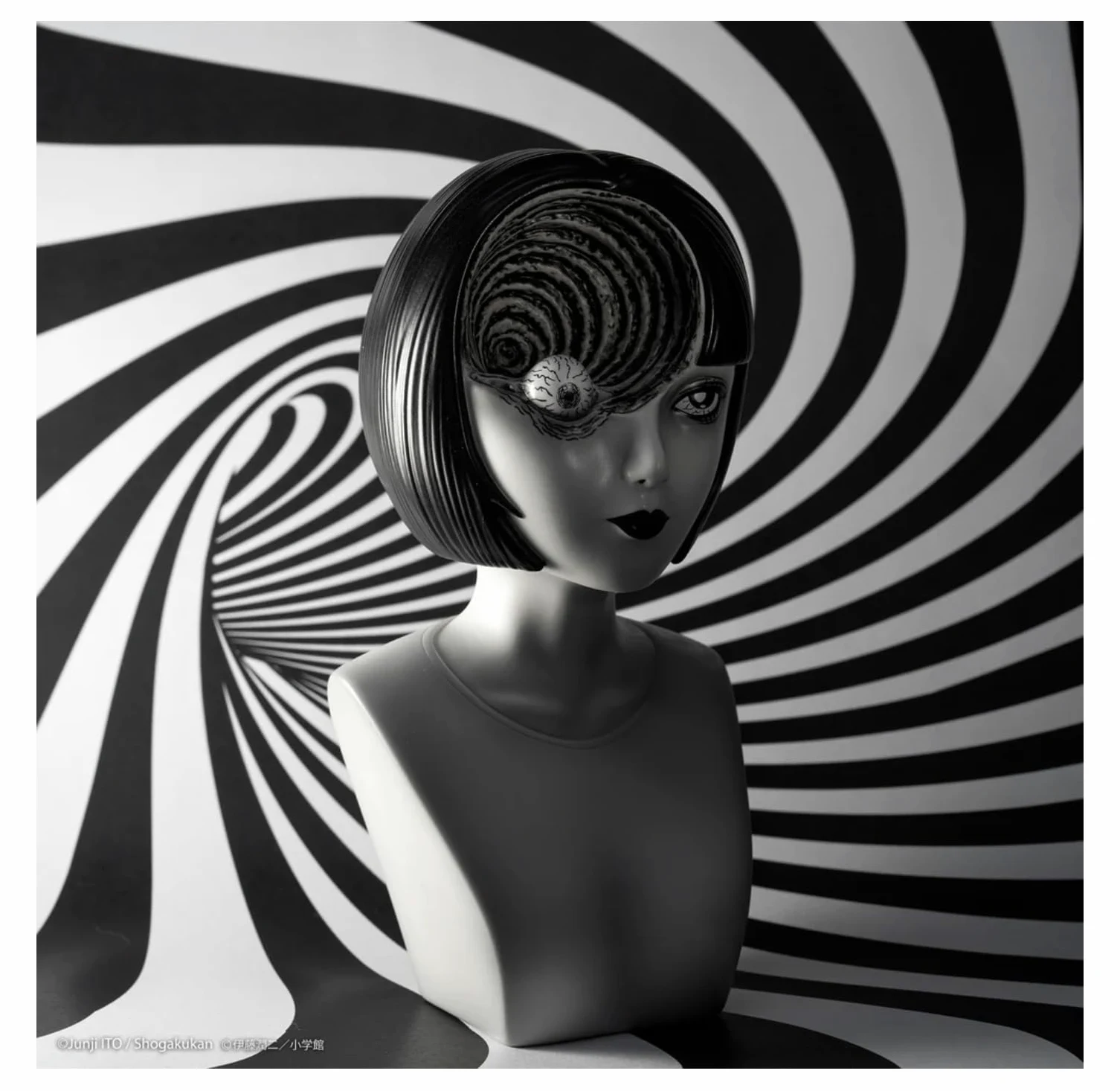 Unbox industries Junji Ito UZUMAKI - Busto in vinile Azami Kurotani