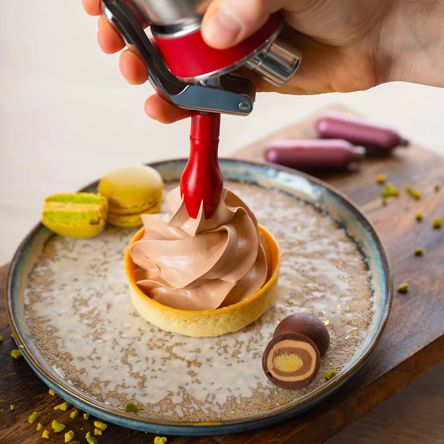 Colichef Sifone Professionale per Panna Montata iSi Gourmet Whip 1 Litro/Perfetto per le preparazioni Calde o Fredde (panna montata ed espume). La Scelta dei Più Grandi Chef di Tutto il Mondo