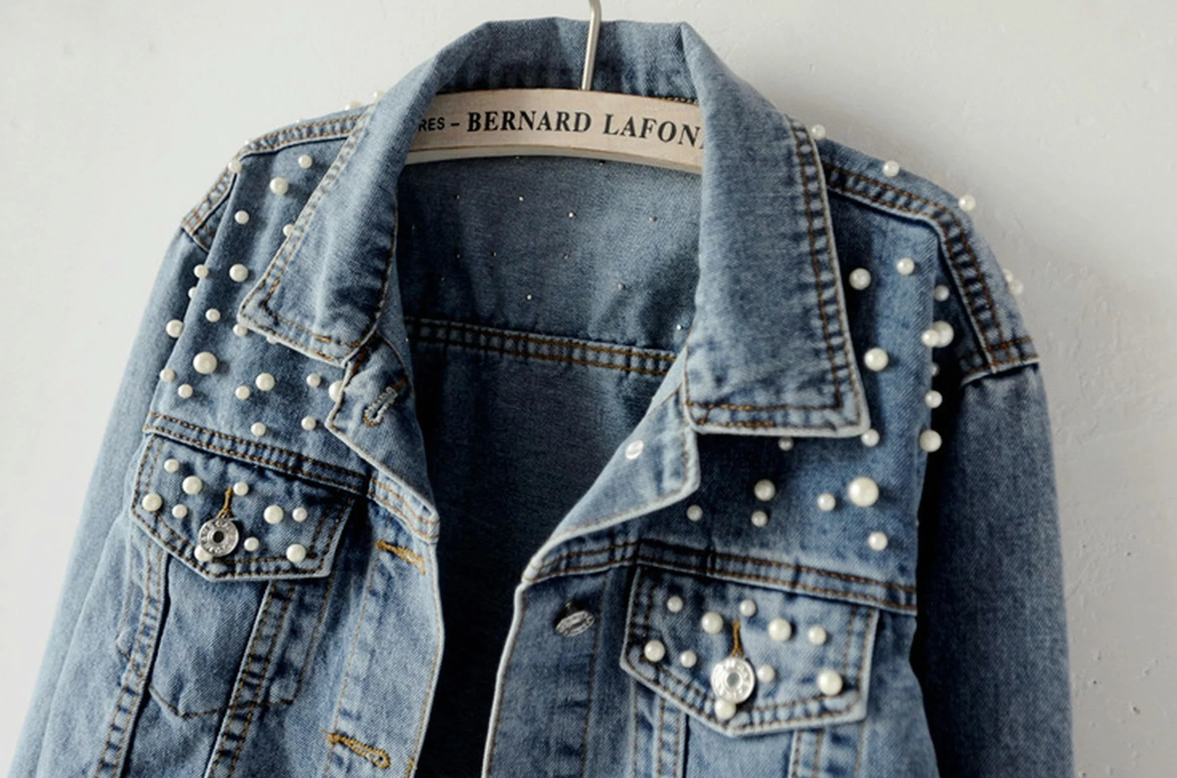 Giacca Corta in Denim da Donna con Perle Azzurro XL