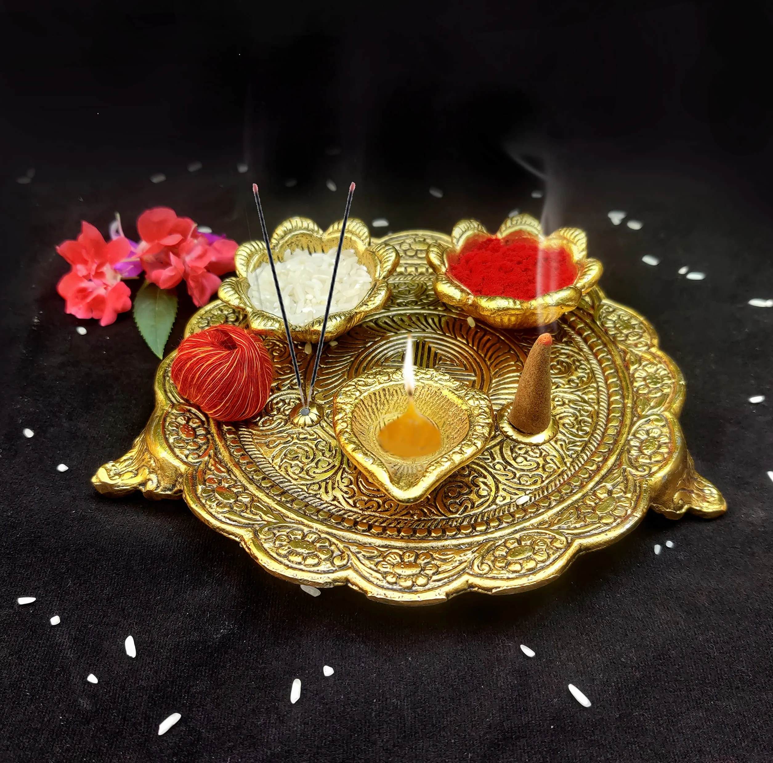 Wonder Care Laxmi Ganesha Idol con piatto per Puja Diwali che mostra decorazioni Deepawali Indian Dhanteras Pooja Statue Thali Indian God