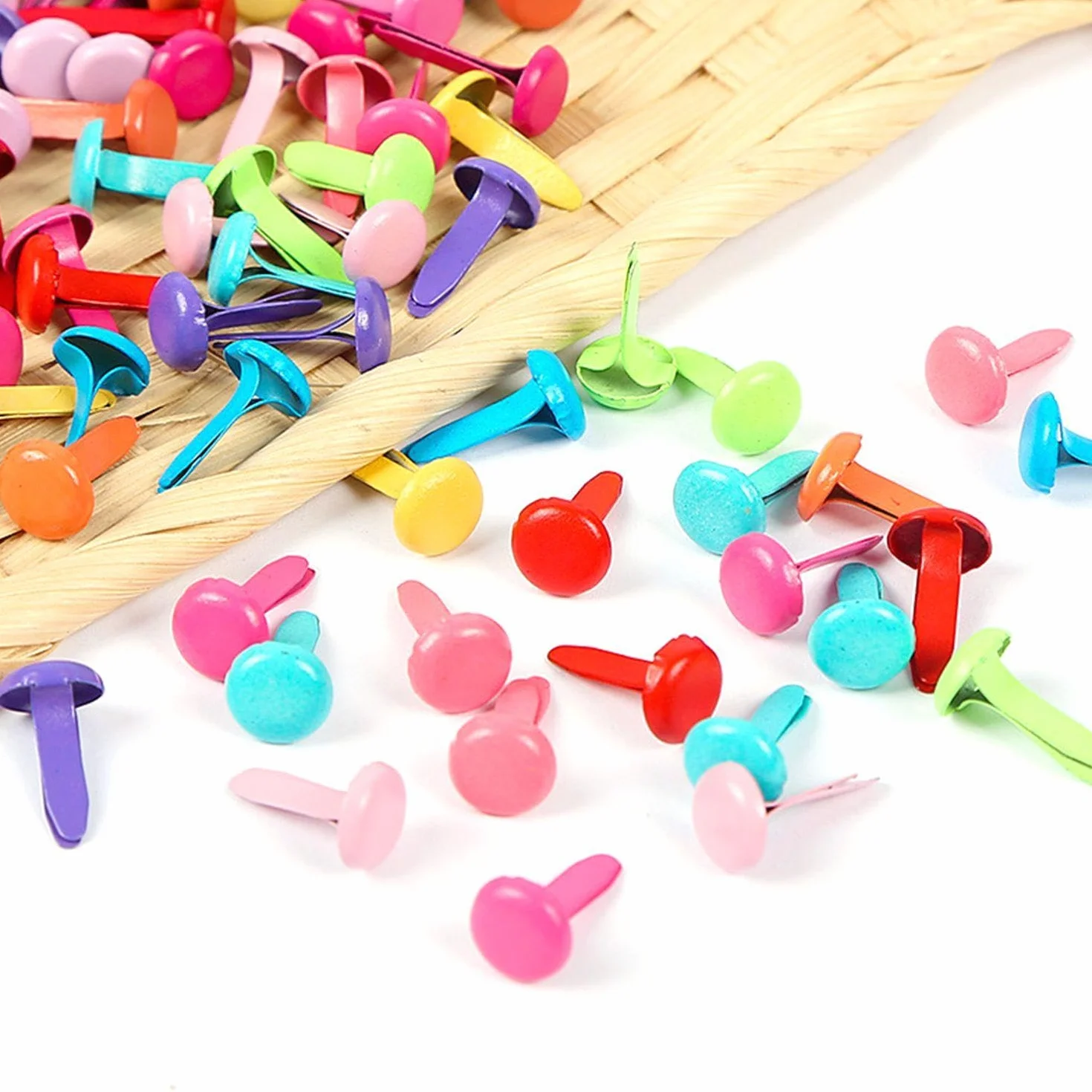 300 Pezzi Chiodi in Metallo Colorato per Bambini, Materiali Fatti a Mano, Decorazione Artigianato Casa Ufficio