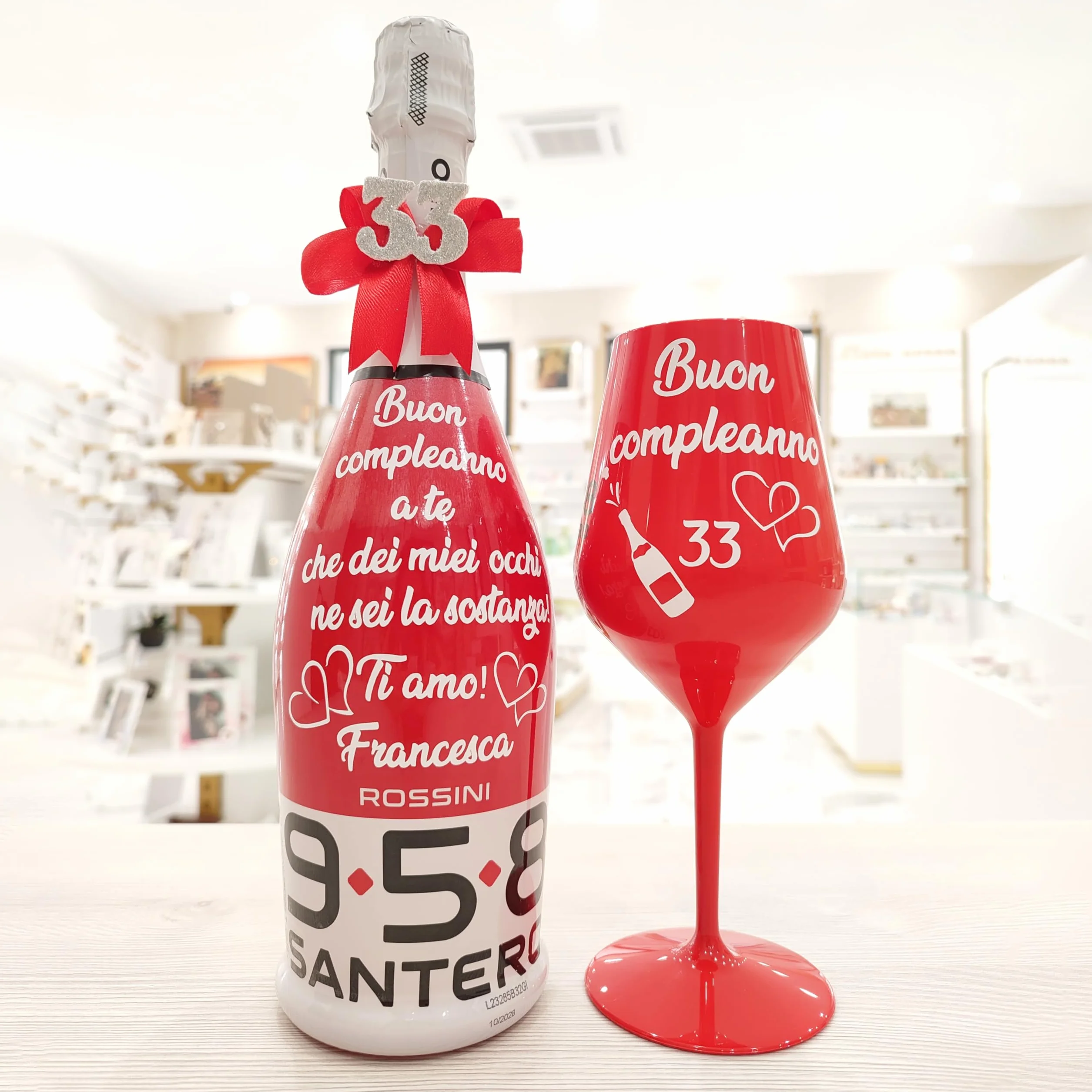 BOTTIGLIA Spumante e Bicchiere Personalizzabili San Valentino Anniversario Proposta di Matrimonio Laurea Compleanno Natale