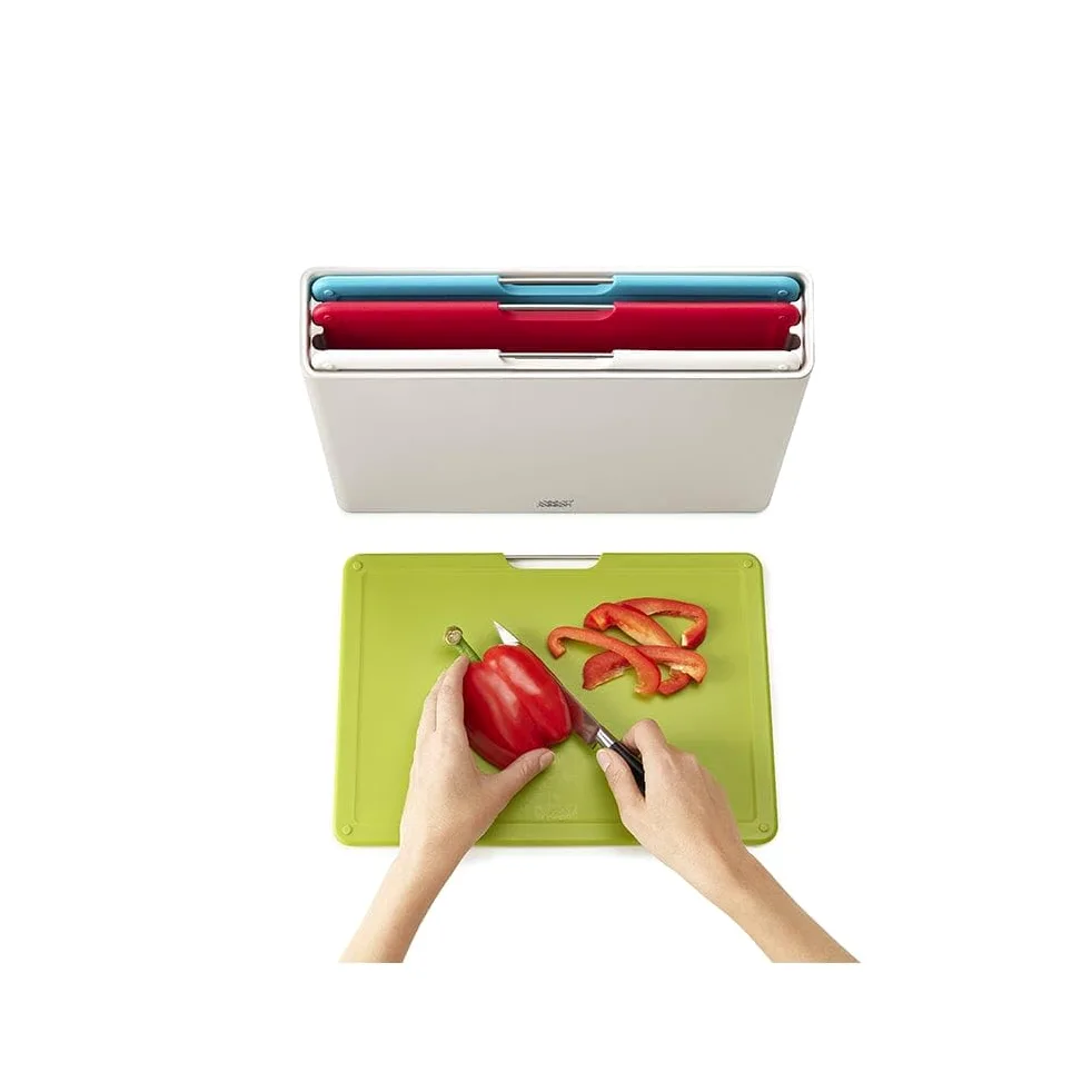 Joseph Joseph Folio - Set di 4 pezzi, Taglieri da cucina in plastica, con custodia porta taglieri- Grande, Argentato/Verde sfumato