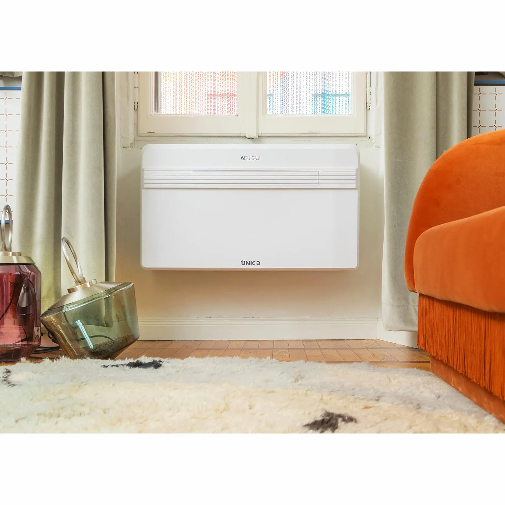 Olimpia Splendid Climatizzatore Senza Unità Esterna Unico Pro 35 HP EVAN Inverter, Pompa di Calore, Wi-Fi Integrato, 3,5 kW, Silent Mode e Display Touch - 02239