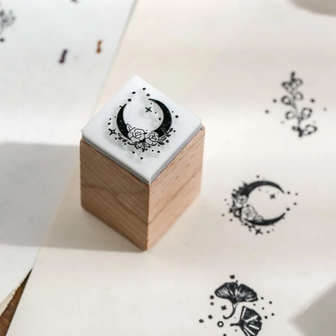 Set di timbri in Legno da 16 Pezzi, timbri Decorativi in Legno Che combinano Piante e Stelle Set di timbri per Artigianato Fai-da-Te Creazione di Biglietti Calendari