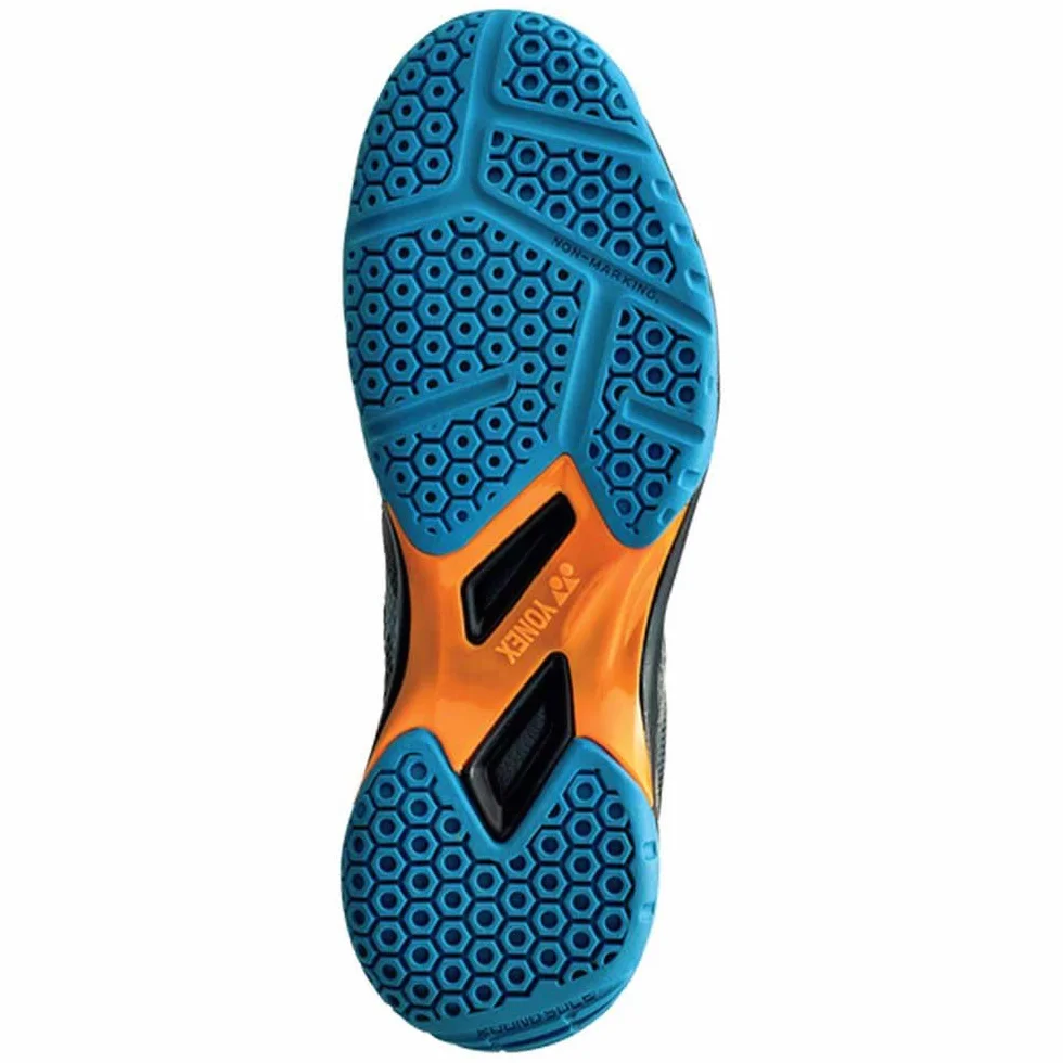 YONEX Power Cushion 50