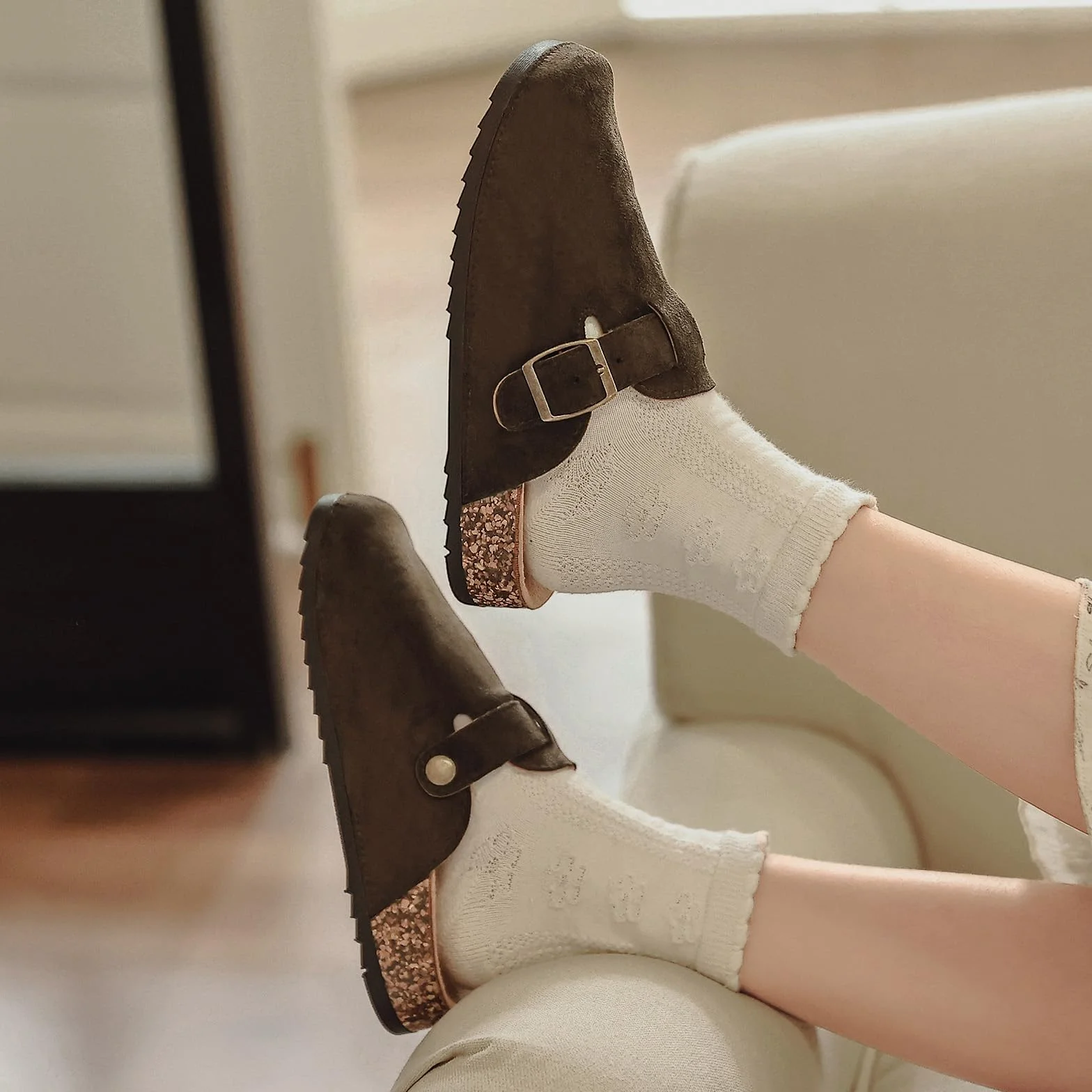 Ciabatte Bambini Sabot in Pelle Scamosciata Unisex Bambino Bambina, Sandali Chiuse Antiscivolo Regolabile con Suola Sughero Clog, Zoccoli Leggere Comode e Traspiranti per Casa e Giardino