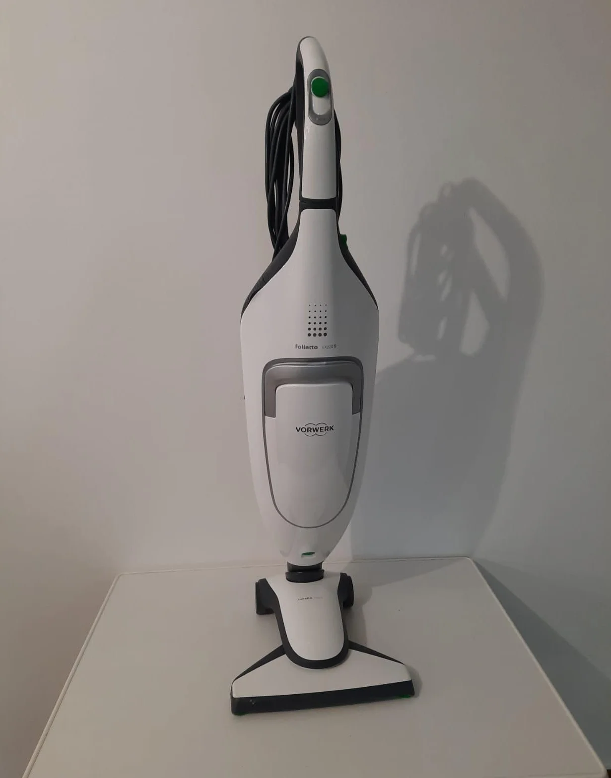 Vorwerk Folletto VK220s con Filo Spazzola Pavimenti HD65s Multifunzione EB420s Battitappeto Originale