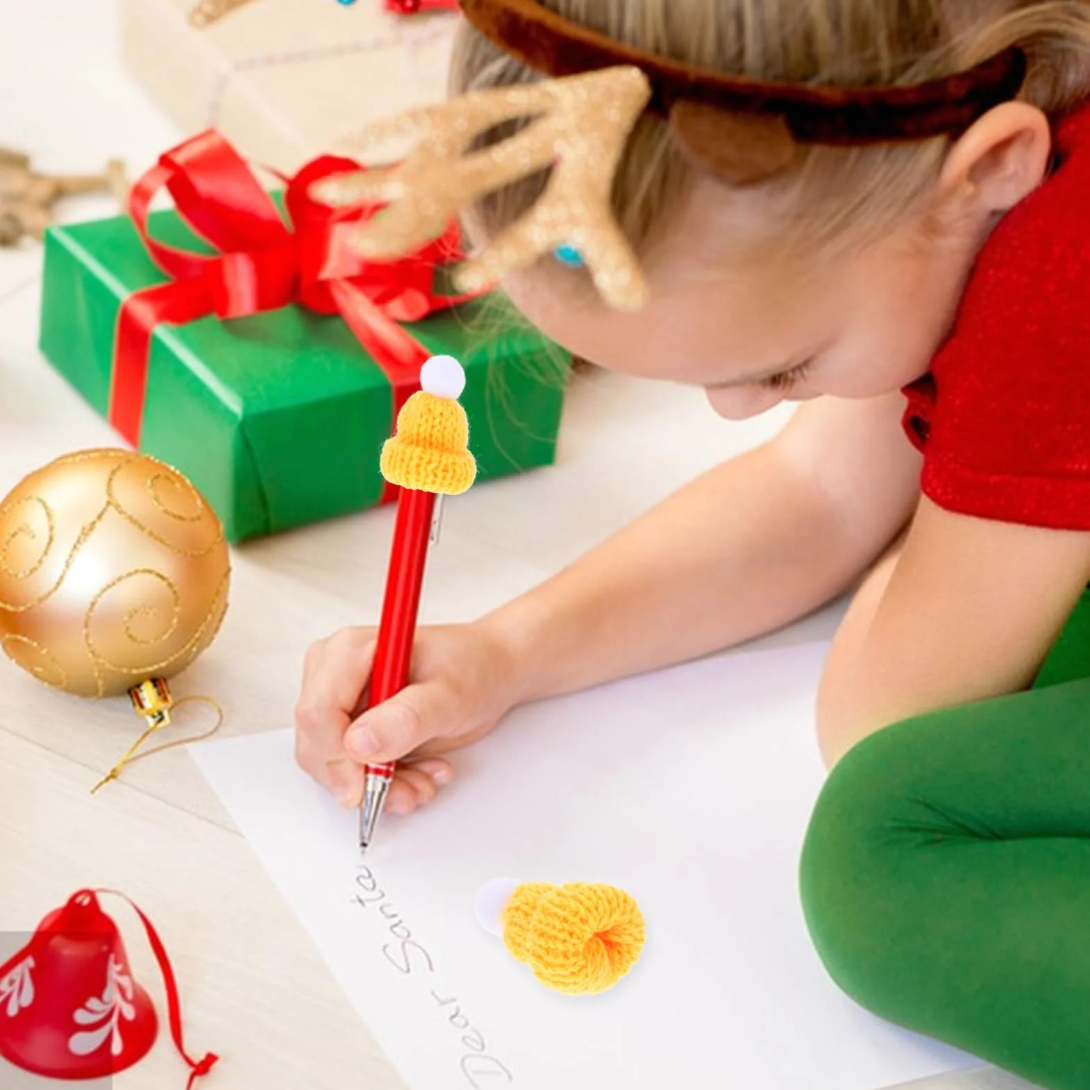 Abaodam 10 Mini Cappellini Natalizi Lavorati A Maglia Per Lavoretti Piccoli Cappellini Da Babbo Natale Mini Natalizi Lavorati A Maglia Per Bambole Decorazioni ie