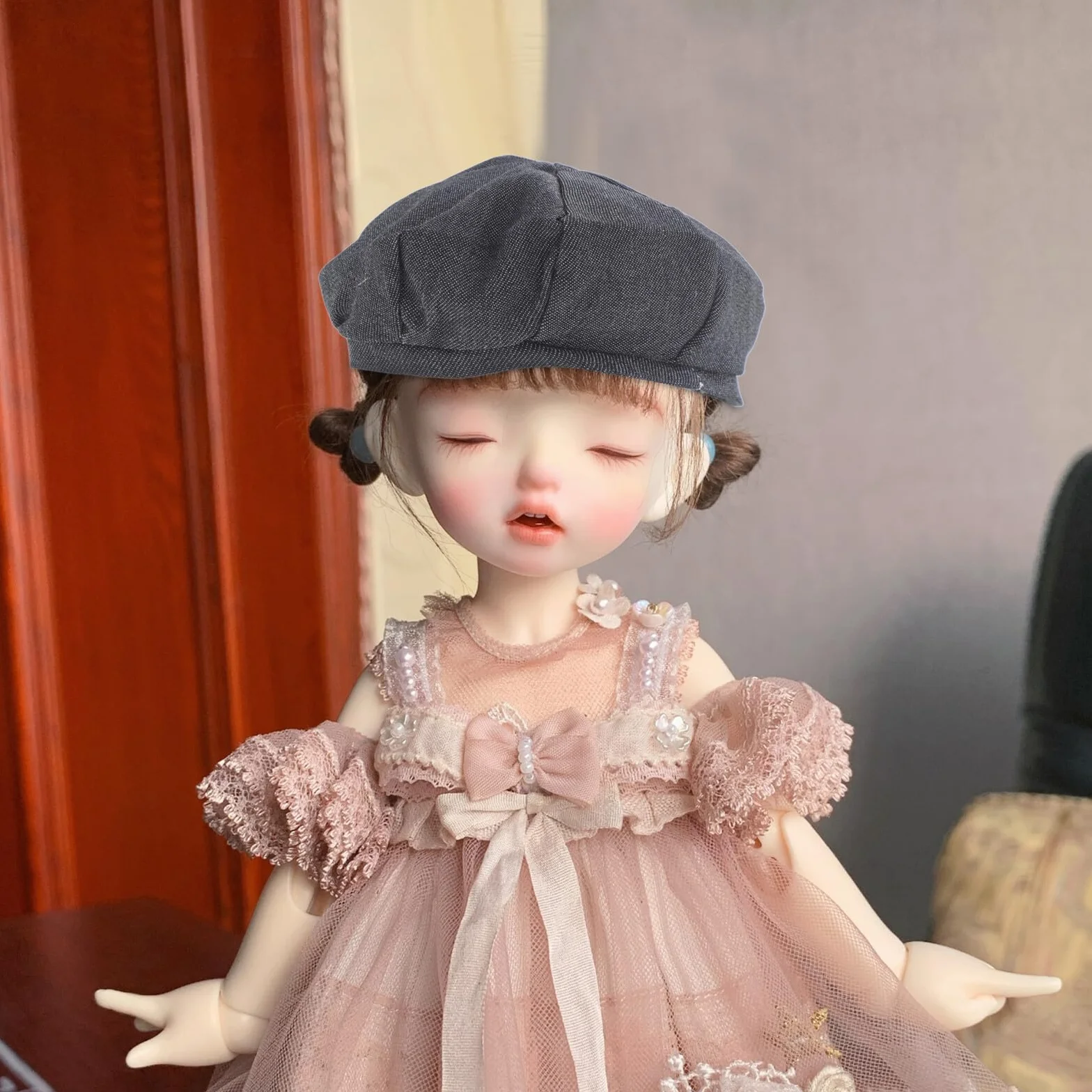 Cappello Miniature per Bambole in Poliestere Multipurpose e Facile da Indossare, Accessori Delicati e Belli per Vestire e Fotografare Bambolotti