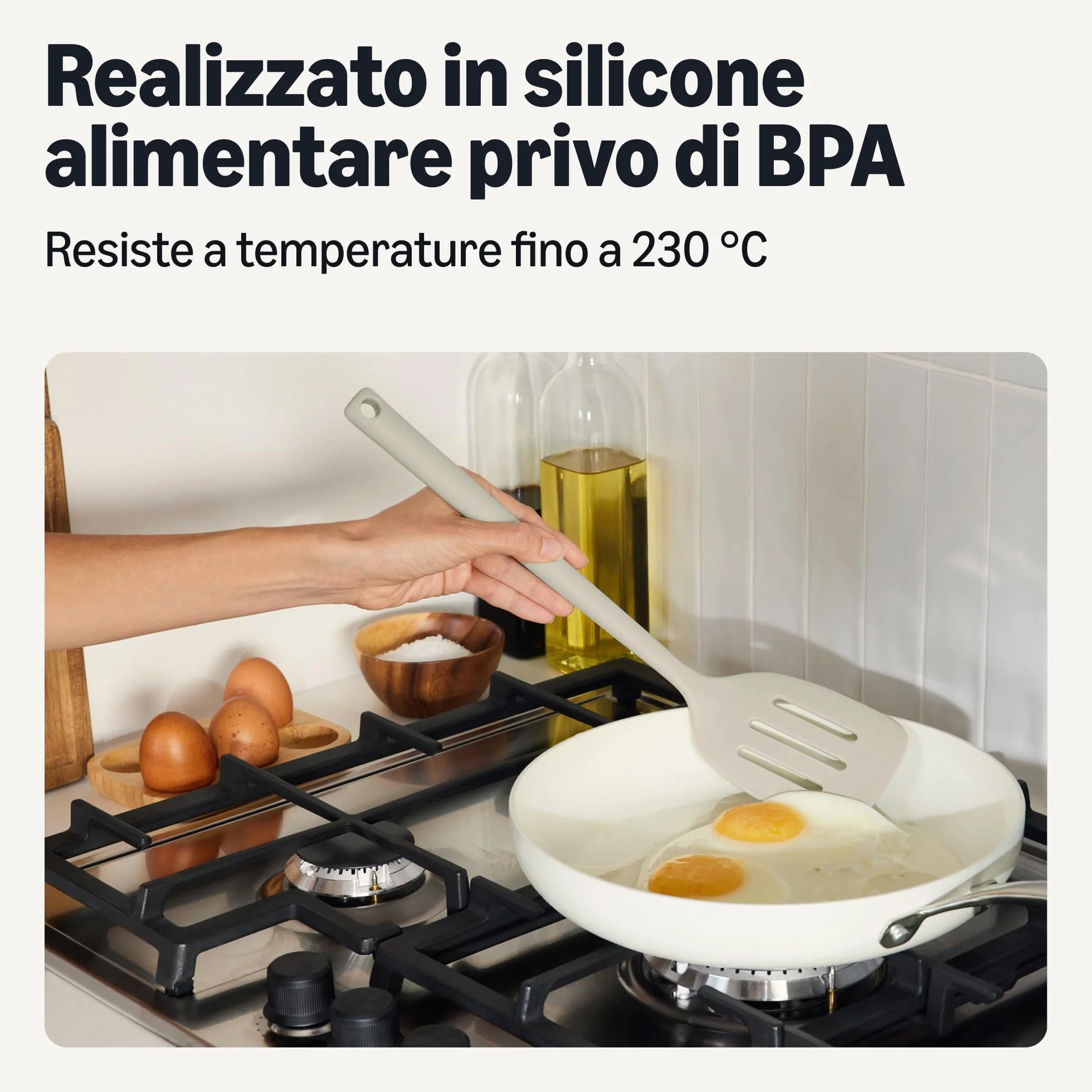 Amazon Basics Cucchiai e Mestoli da Cucina in Silicone, Set di 4 Pezzi, Grigio Lino