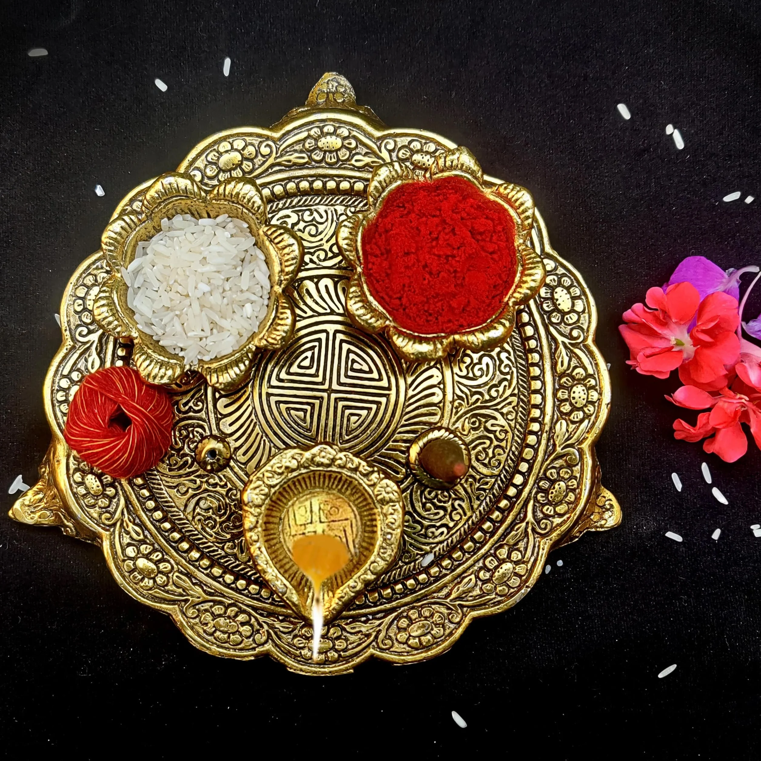 Wonder Care Laxmi Ganesha Idol con piatto per Puja Diwali che mostra decorazioni Deepawali Indian Dhanteras Pooja Statue Thali Indian God