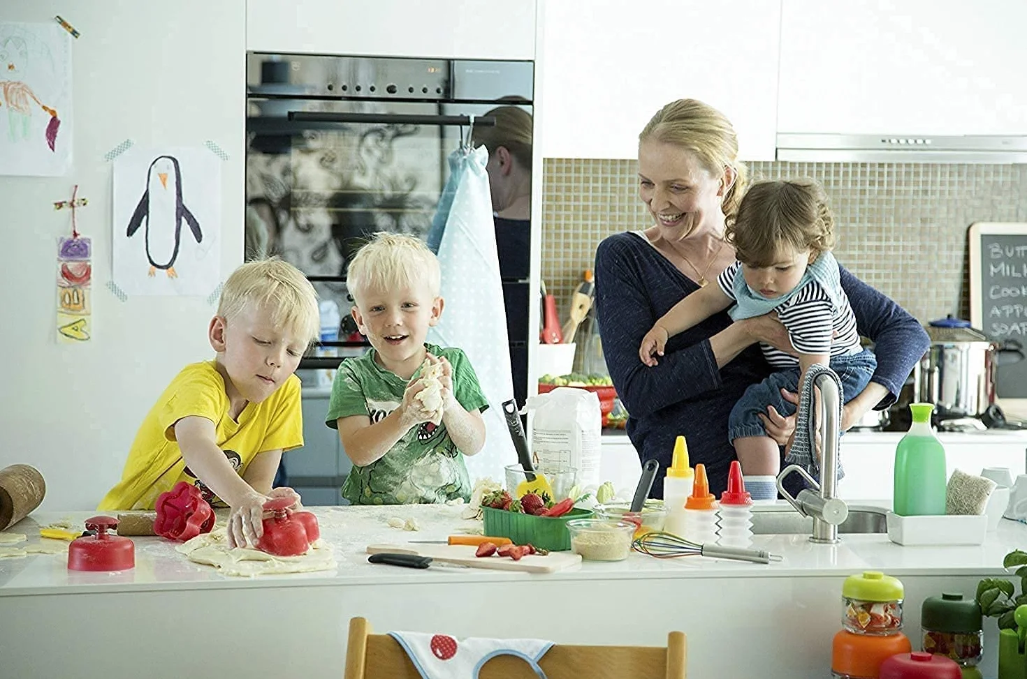 KUHN RIKON Kinderkitchen - Coltello per cani con lama seghettata, colore: blu