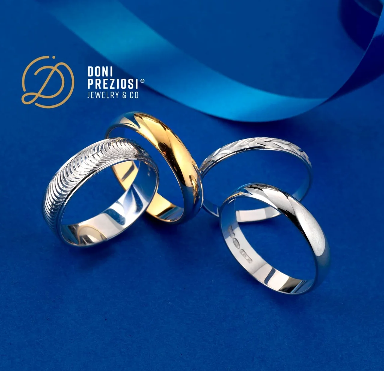 Coppia Fedine Personalizzabili in Argento 925 con Incisione Nome e Data - 2 Anelli Fidanzamento Lui e Lei - Fedina Personalizzata Uomo Donna - Regalo San Valentino, Anniversario - Placcato Oro