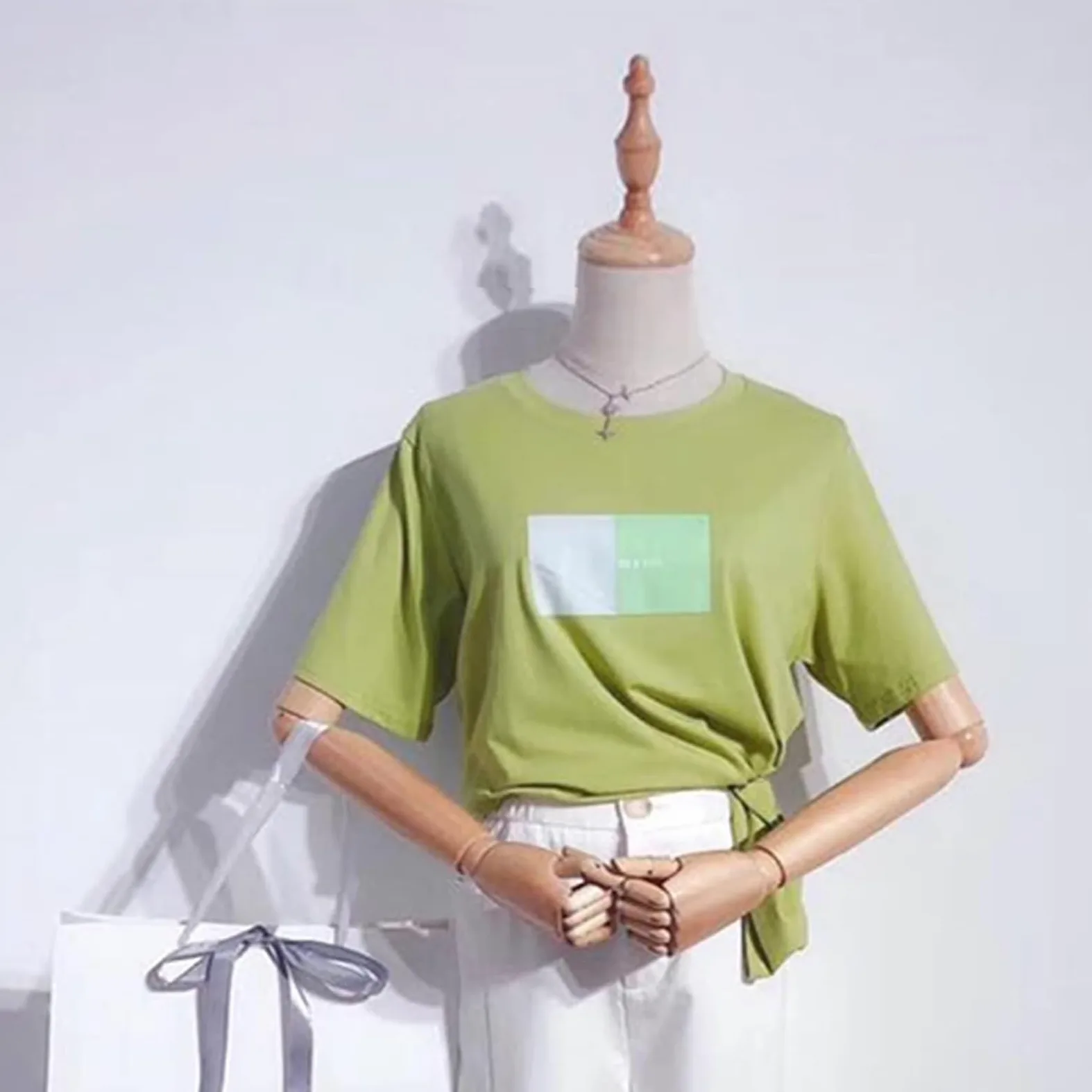Mannequin busto da donna, altezza regolabile 130-190 cm, modello manichino con base mobile in metallo, per abbigliamento, abbigliamento, gioielli, cucito, senza testa e braccioli