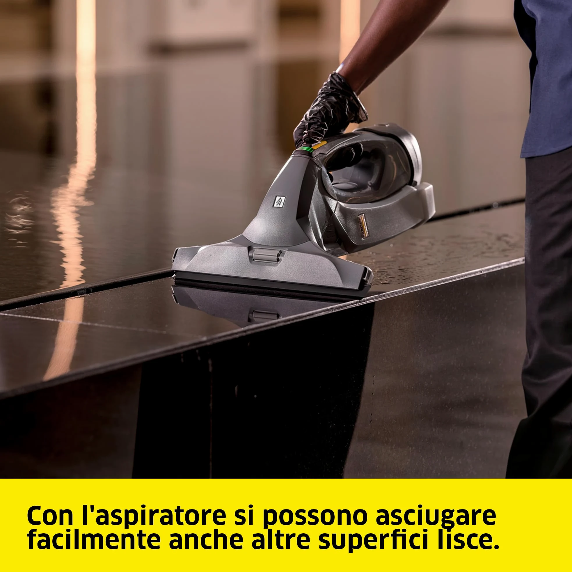 KÄRCHER Lavavetri Asporagocce a batteria WVP 10 per la pulizia senza sbavature di finestre, piastrelle e altre superfici lisce, grigio